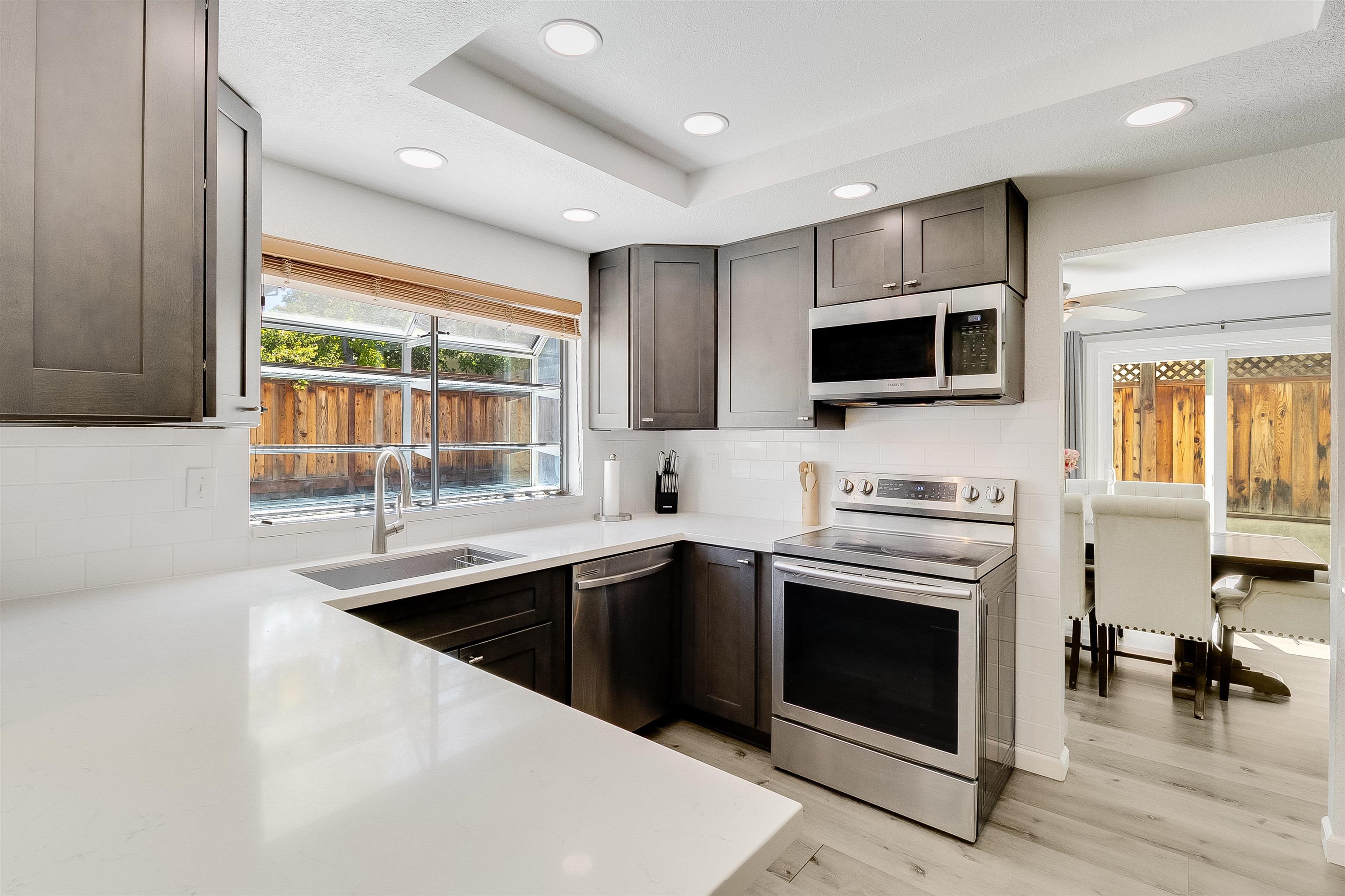 Detail Gallery Image 17 of 55 For 2709 Clover Ct, Antioch,  CA 94531 - 3 Beds | 2/1 Baths