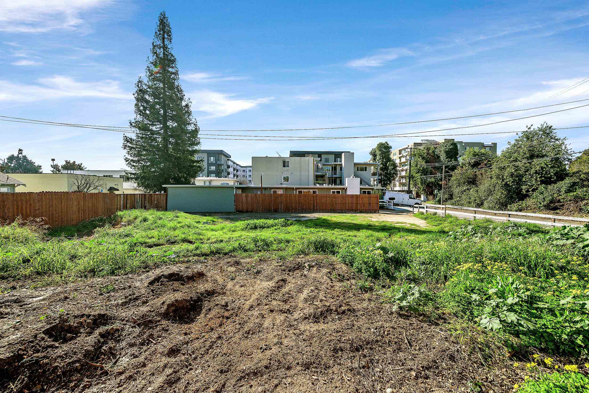 Detail Gallery Image 12 of 31 For 1289 Russell Way, Hayward,  CA 94541 - – Beds | – Baths