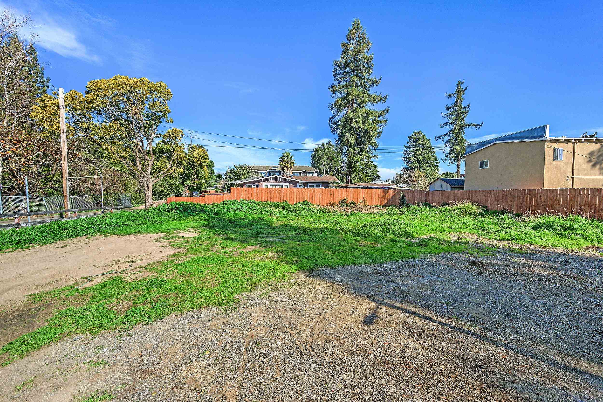 Detail Gallery Image 13 of 31 For 1289 Russell Way, Hayward,  CA 94541 - – Beds | – Baths