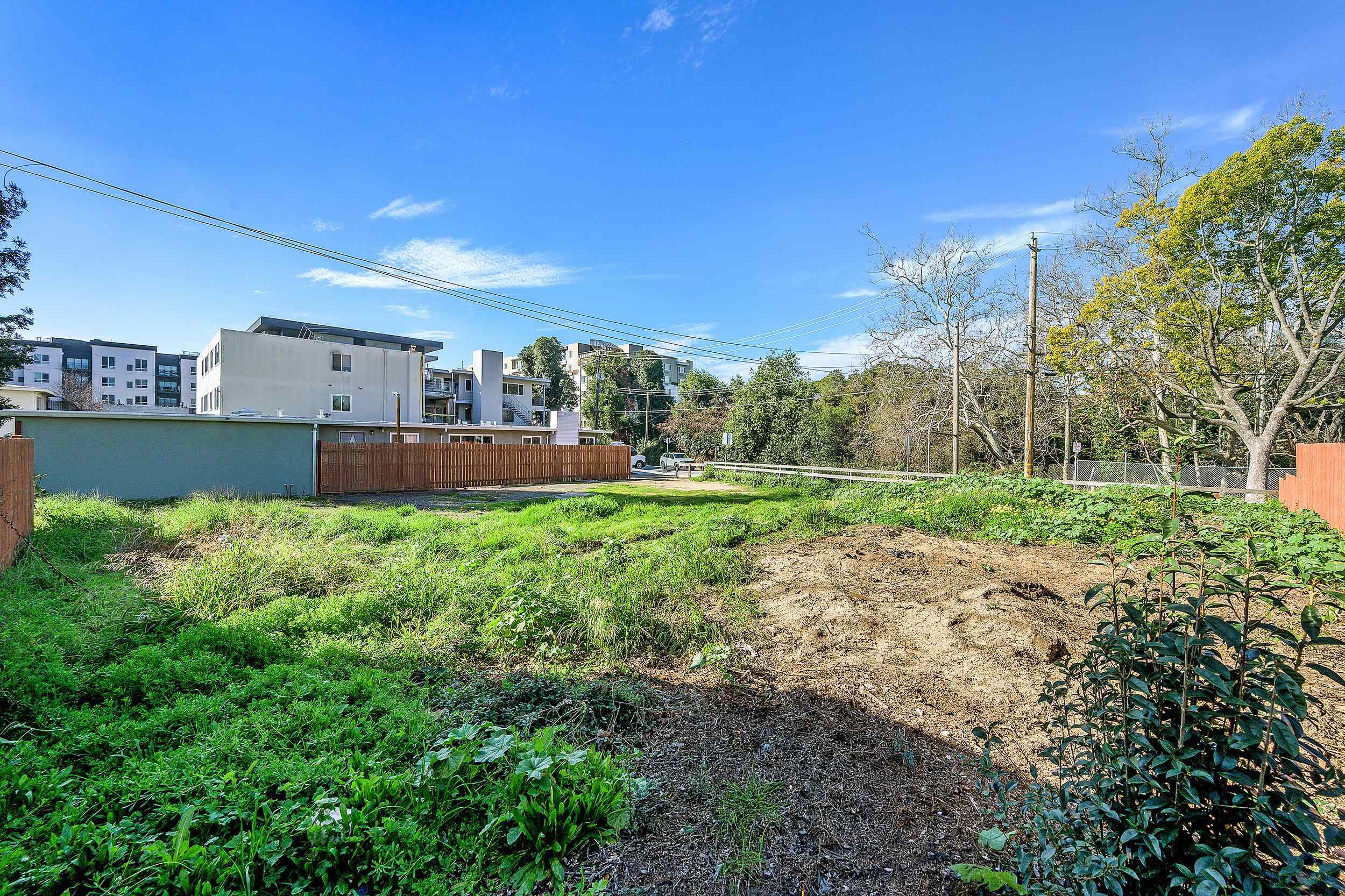 Detail Gallery Image 14 of 31 For 1289 Russell Way, Hayward,  CA 94541 - – Beds | – Baths