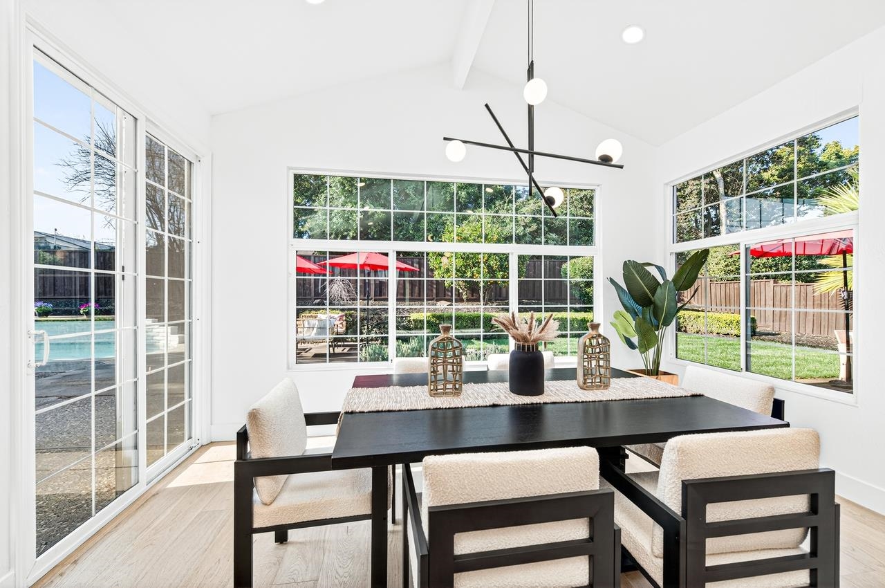 Detail Gallery Image 12 of 60 For 36 Barcelona Ct, Danville,  CA 94526 - 4 Beds | 2/1 Baths