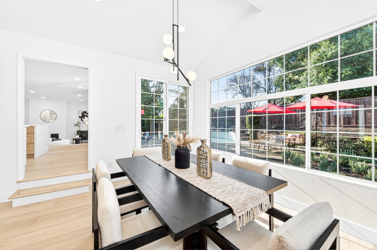 Detail Gallery Image 13 of 60 For 36 Barcelona Ct, Danville,  CA 94526 - 4 Beds | 2/1 Baths