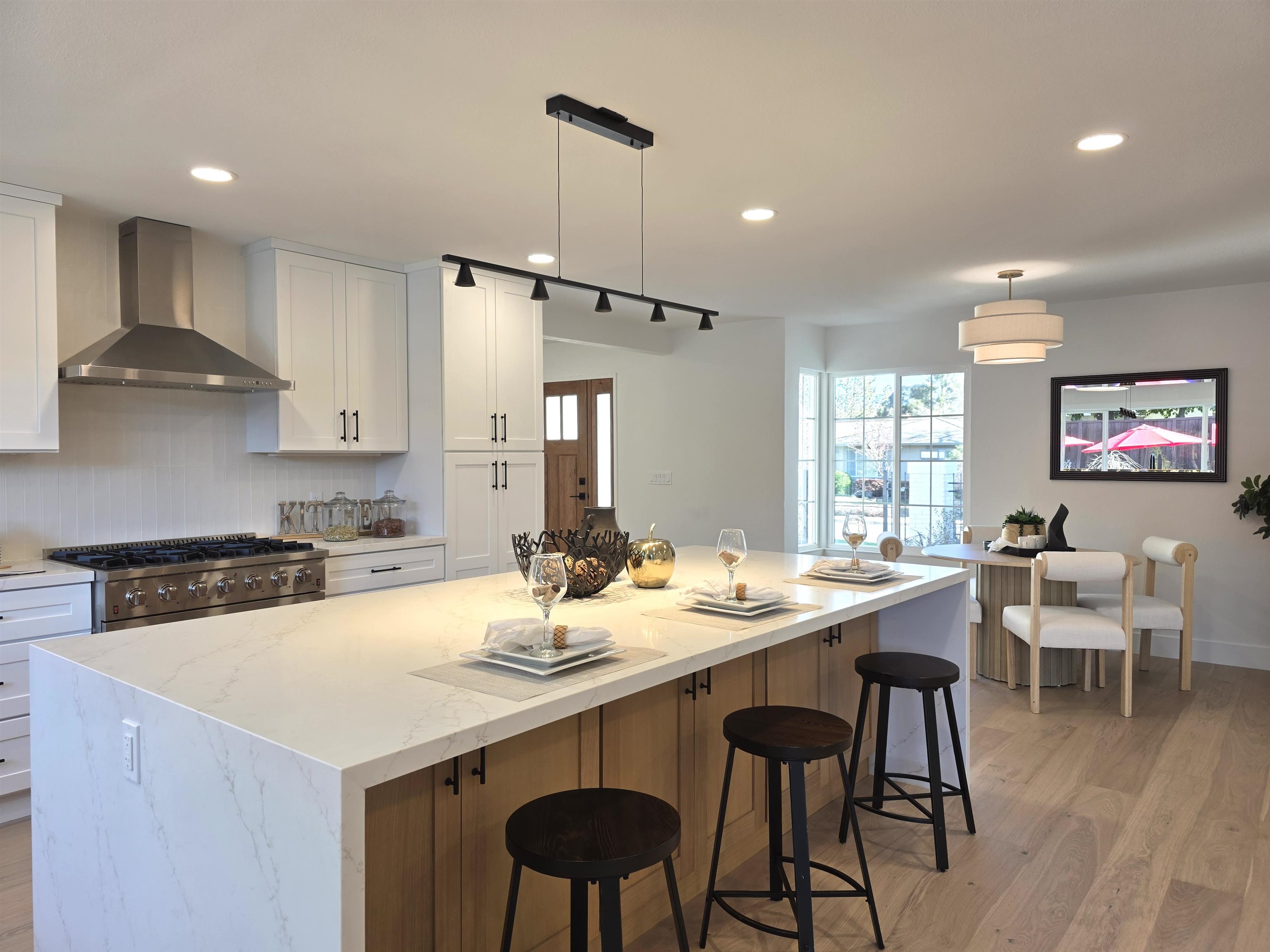 Detail Gallery Image 19 of 60 For 36 Barcelona Ct, Danville,  CA 94526 - 4 Beds | 2/1 Baths