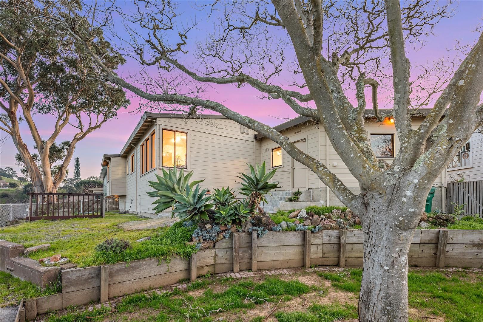 Front Image Thumbnail for EB41122149