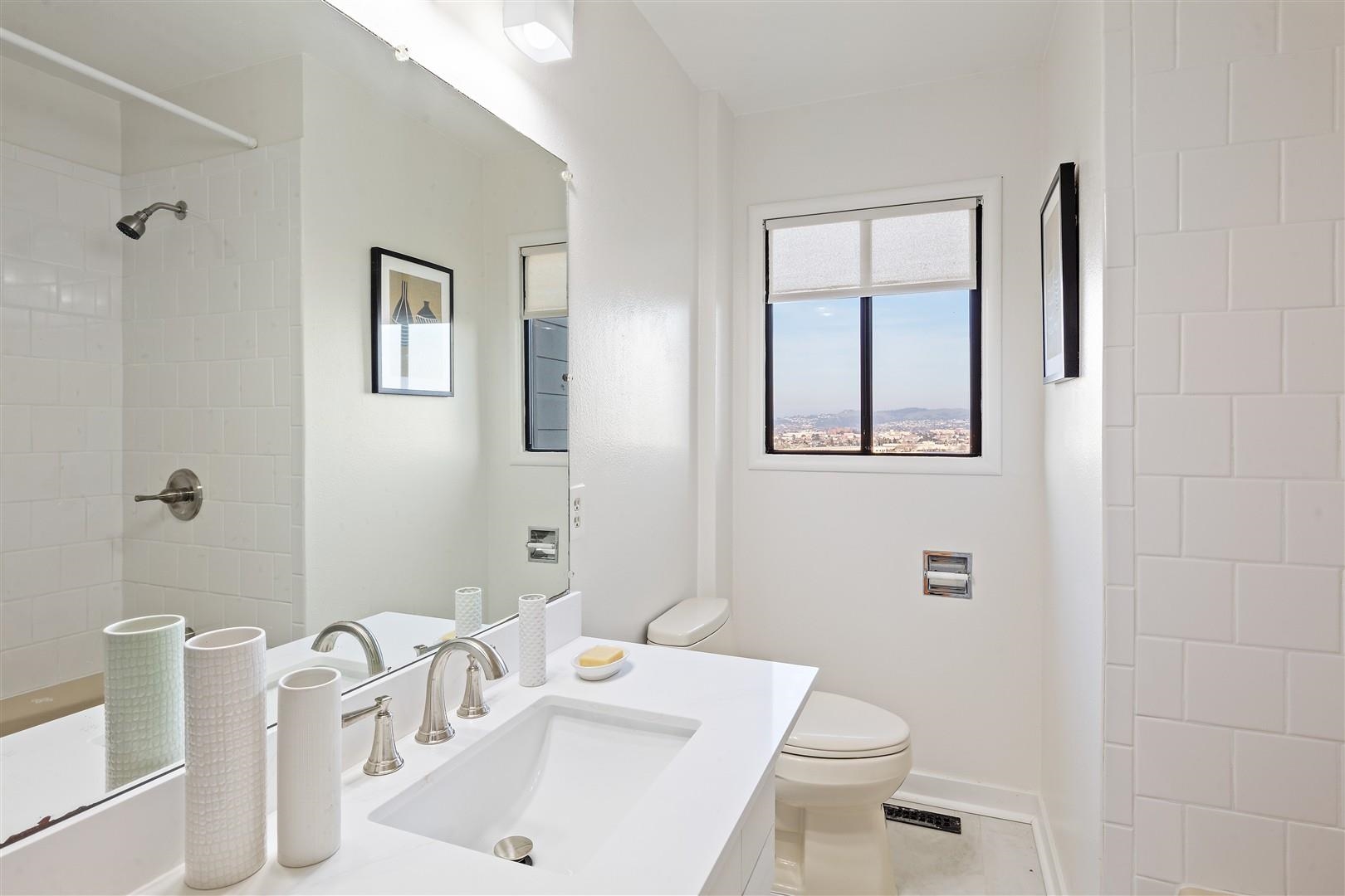 Detail Gallery Image 21 of 23 For 101 Crest Ave, Richmond,  CA 94801 - 2 Beds | 1 Baths