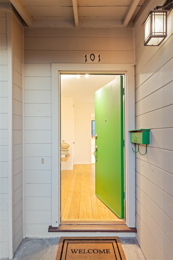 Detail Gallery Image 5 of 40 For 101 Crest Ave, Richmond,  CA 94801 - 3 Beds | 1 Baths