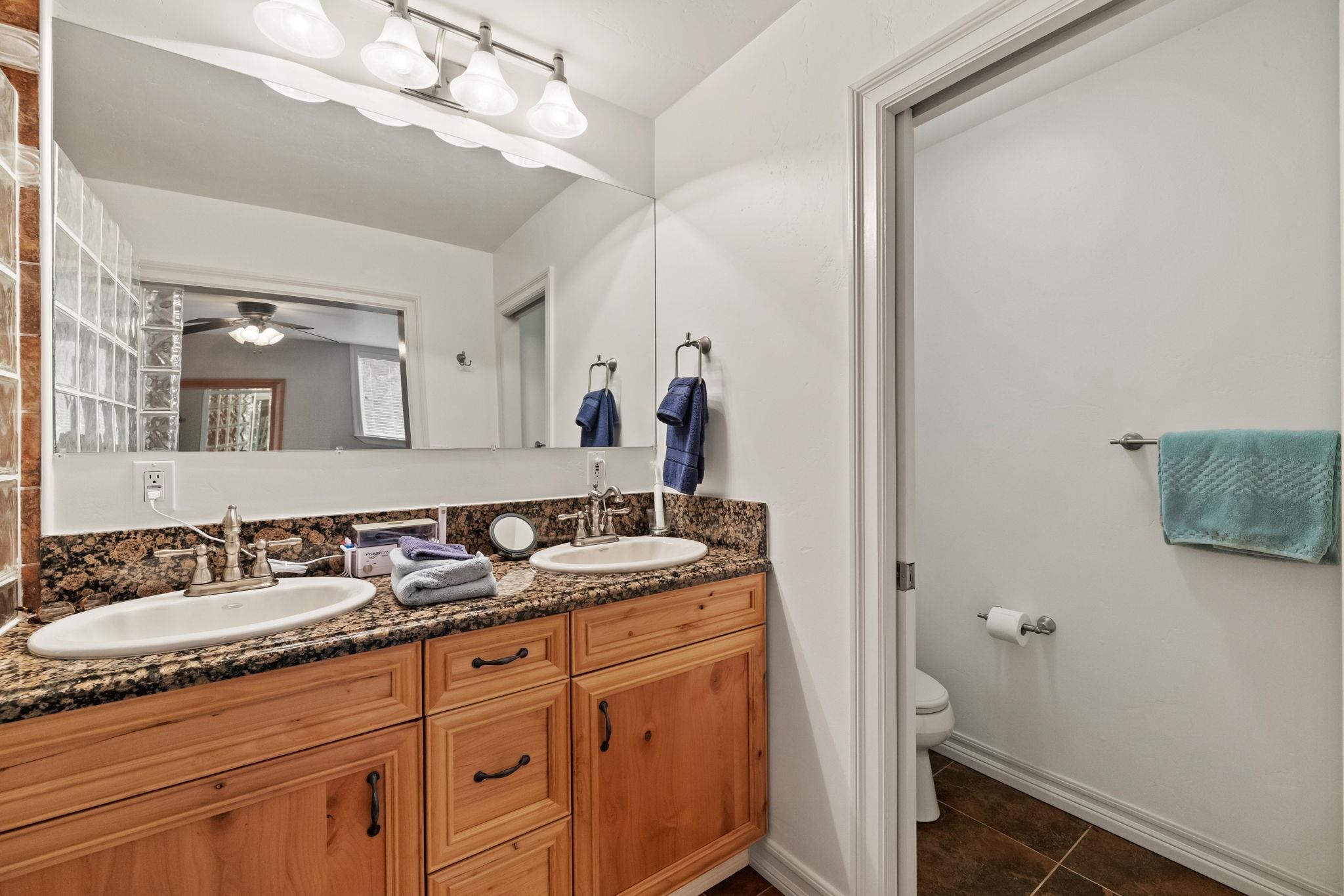 Detail Gallery Image 29 of 53 For 20015 Pine Mountain Drive, Groveland,  CA 95321 - 3 Beds | 4 Baths