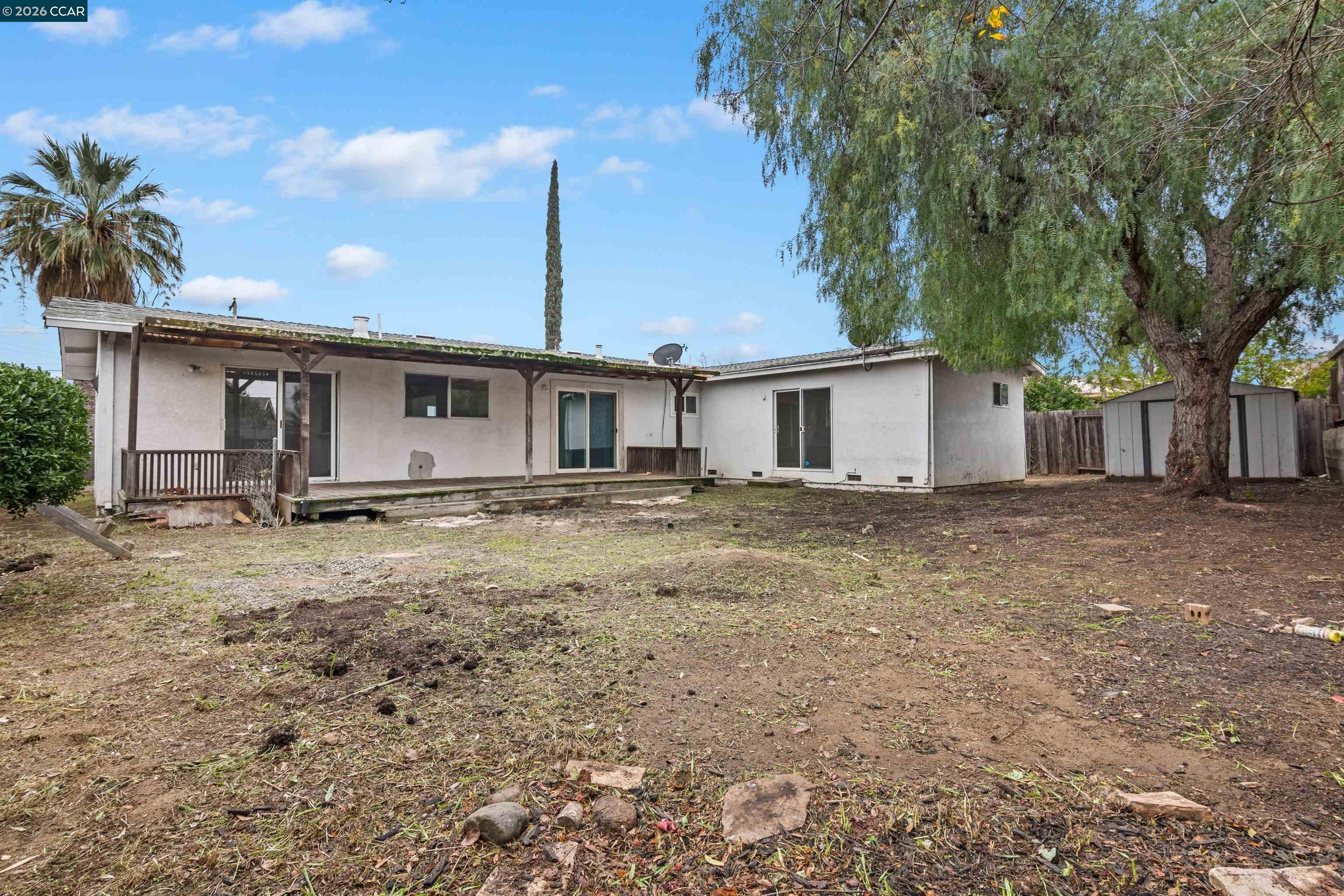 Detail Gallery Image 25 of 28 For 3020 Windsor Dr, Antioch,  CA 94509 - 4 Beds | 2 Baths