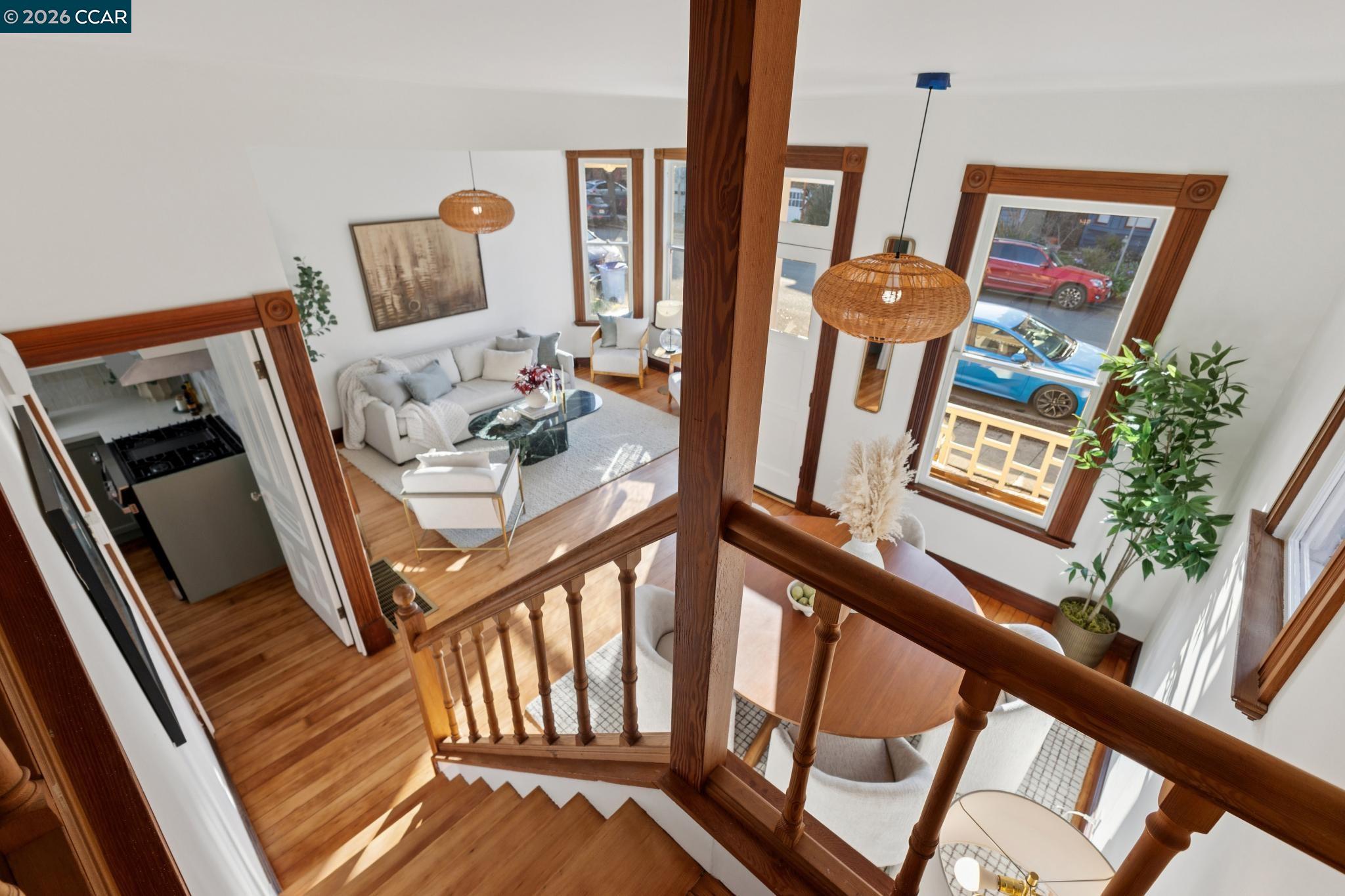 Detail Gallery Image 17 of 59 For 2423 10th St, Berkeley,  CA 94710 - 3 Beds | 2 Baths