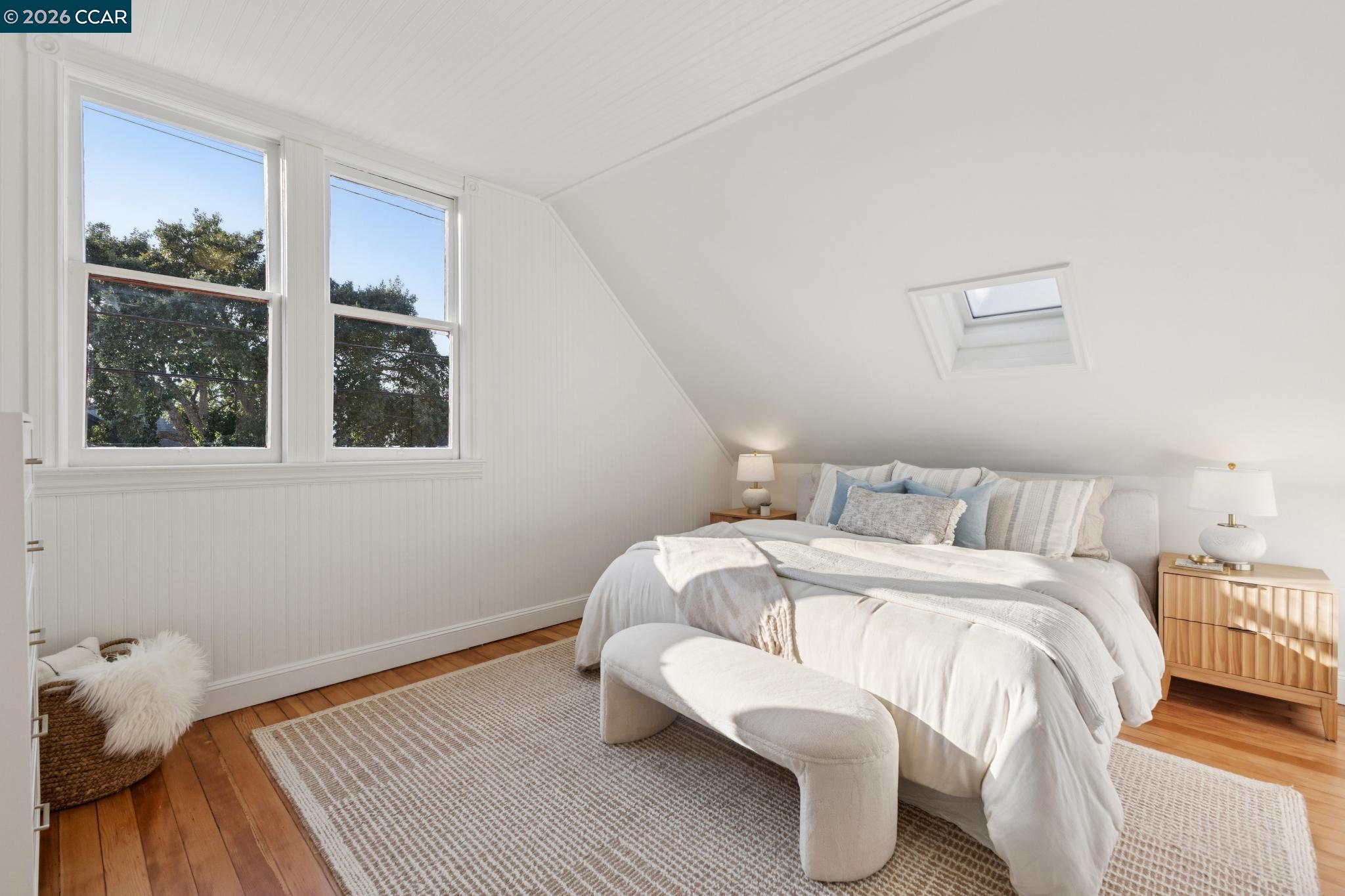 Detail Gallery Image 37 of 59 For 2423 10th St, Berkeley,  CA 94710 - 3 Beds | 2 Baths