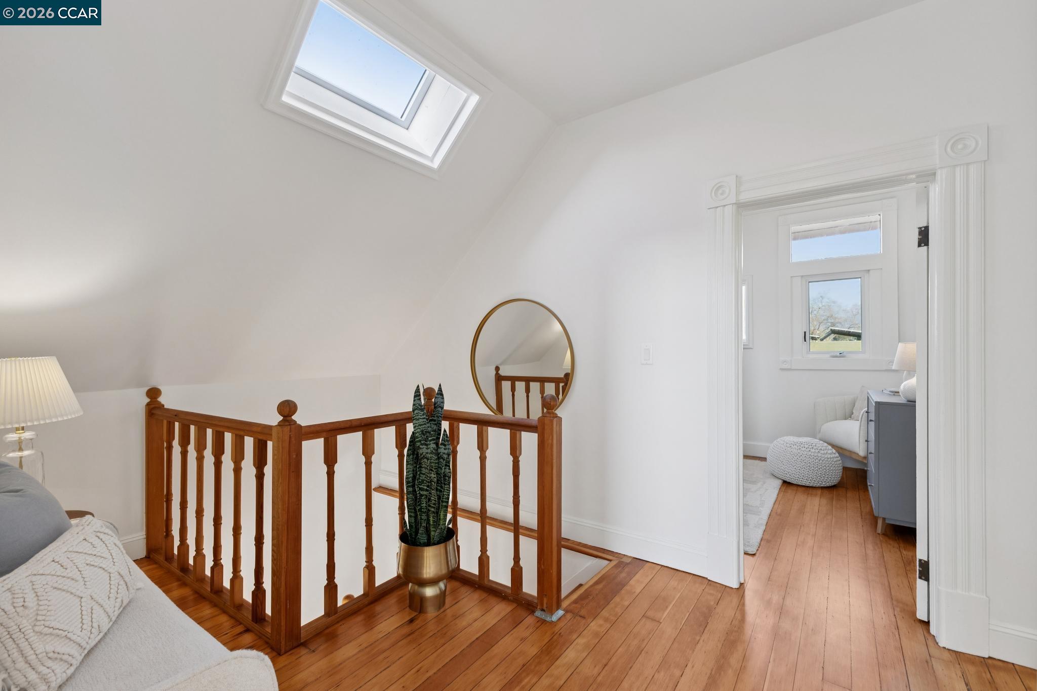 Detail Gallery Image 45 of 59 For 2423 10th St, Berkeley,  CA 94710 - 3 Beds | 2 Baths