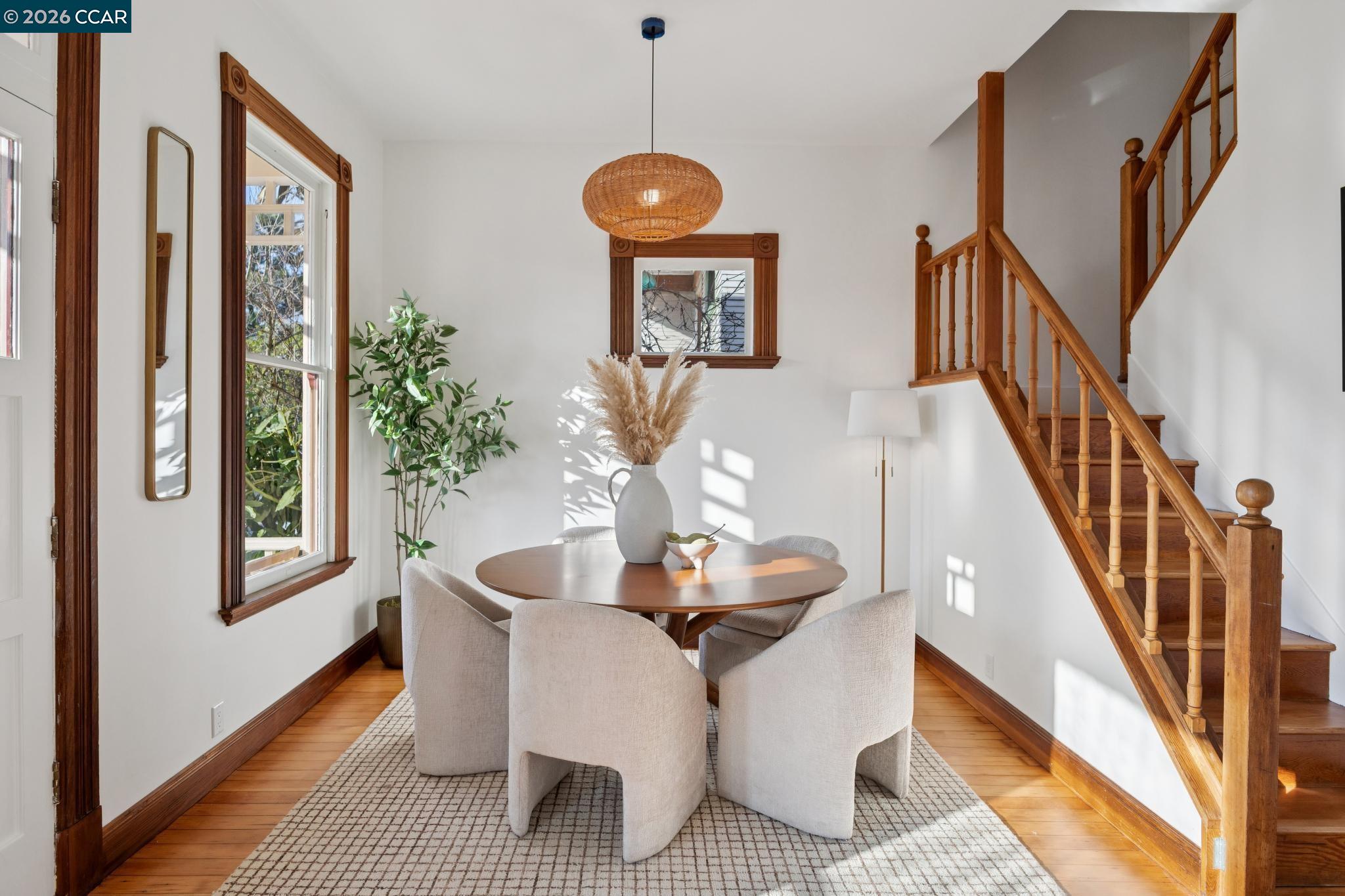 Detail Gallery Image 9 of 59 For 2423 10th St, Berkeley,  CA 94710 - 3 Beds | 2 Baths