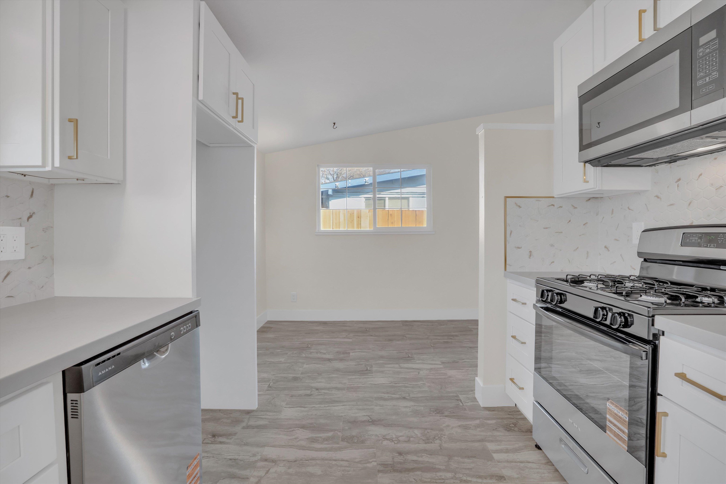 Detail Gallery Image 12 of 35 For 135 Spencer St, Vallejo,  CA 94589-1657 - 3 Beds | 1 Baths