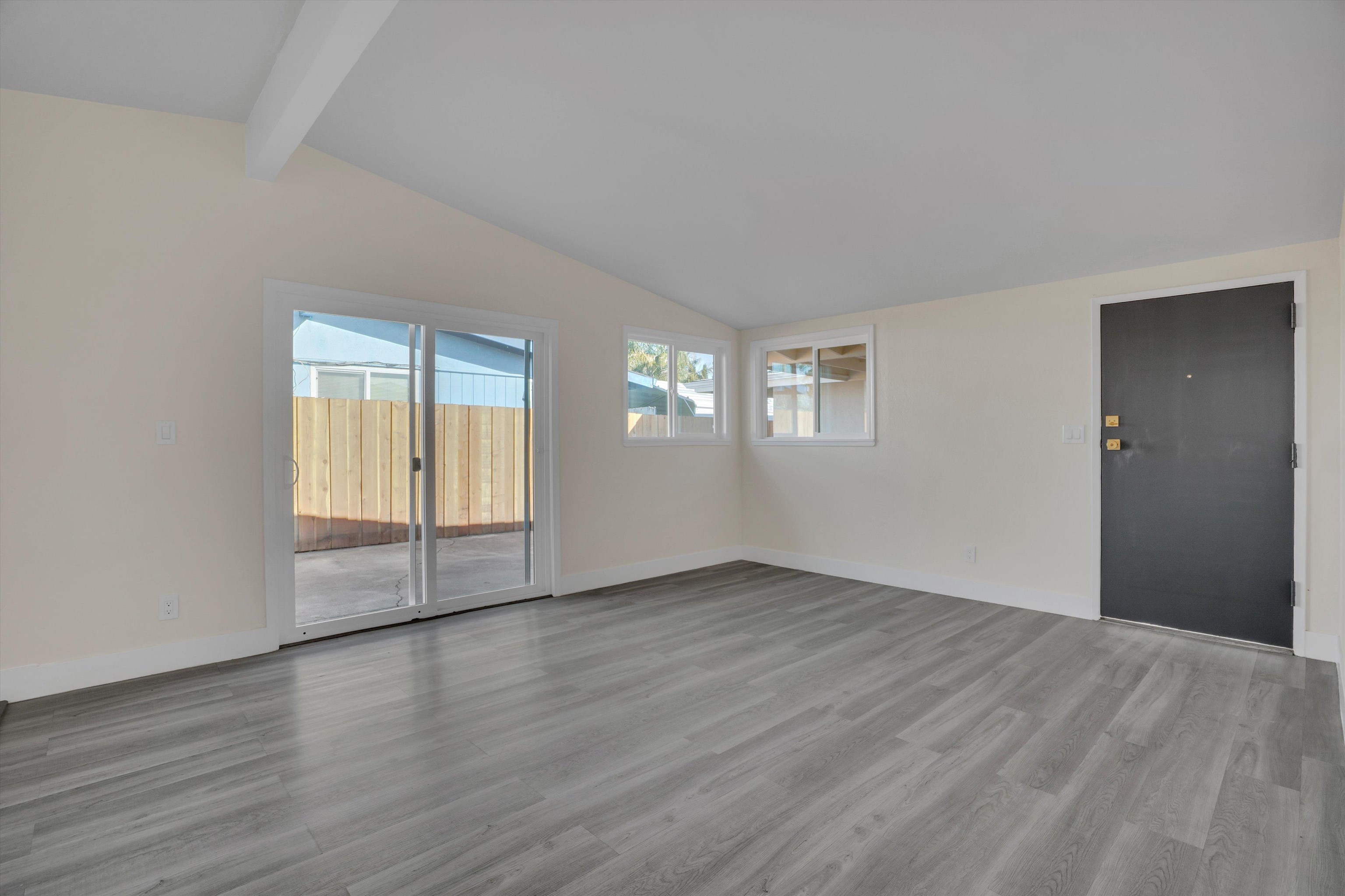 Detail Gallery Image 8 of 35 For 135 Spencer St, Vallejo,  CA 94589-1657 - 3 Beds | 1 Baths