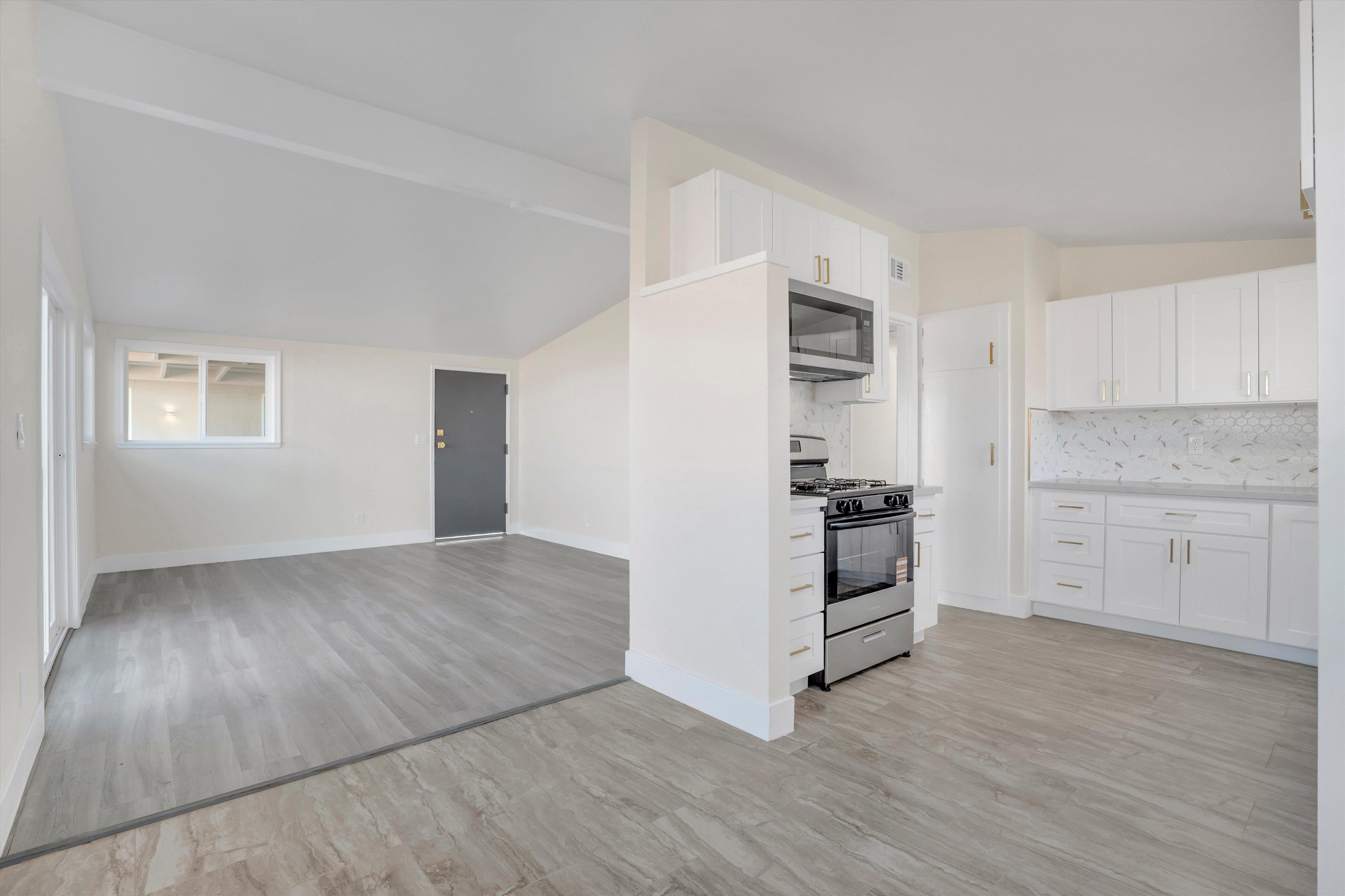 Detail Gallery Image 9 of 35 For 135 Spencer St, Vallejo,  CA 94589-1657 - 3 Beds | 1 Baths