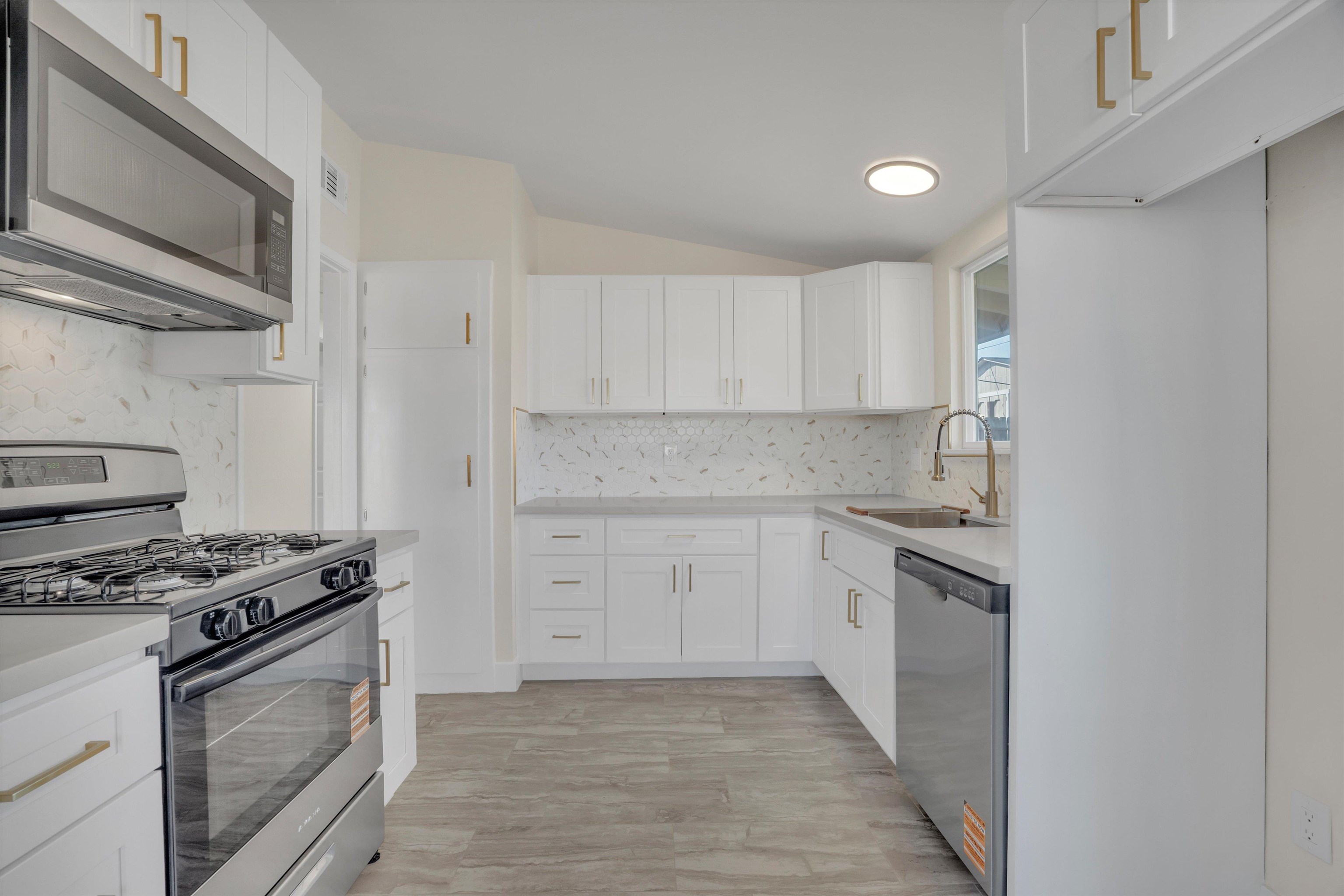 Detail Gallery Image 10 of 35 For 135 Spencer St, Vallejo,  CA 94589-1657 - 3 Beds | 1 Baths