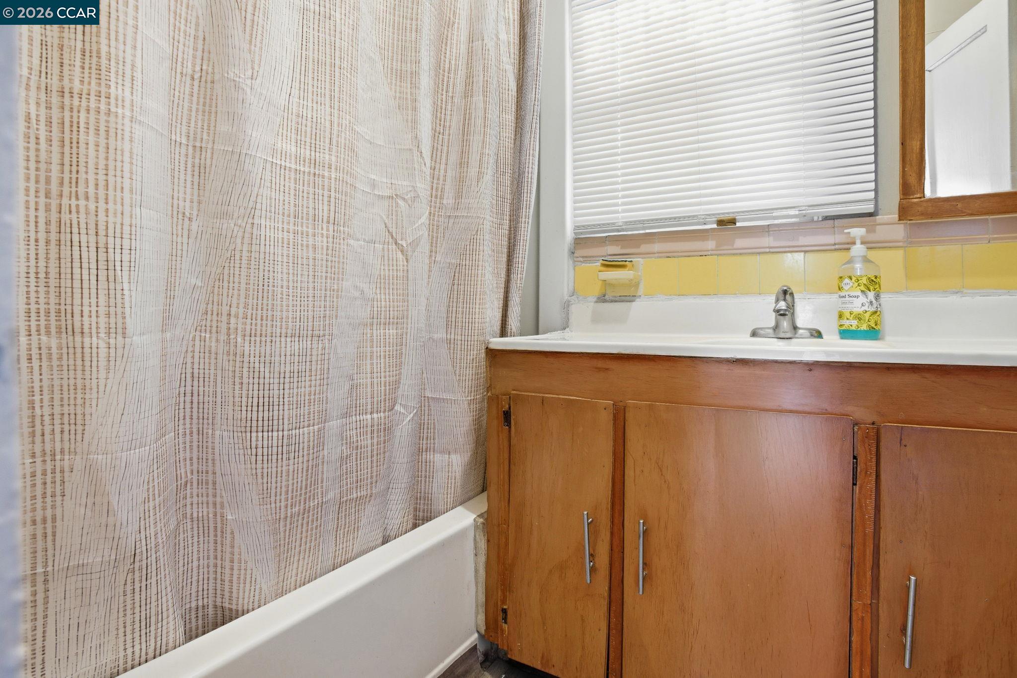 Detail Gallery Image 18 of 24 For 917 N Mott St, –,  CA 90033 - – Beds | – Baths