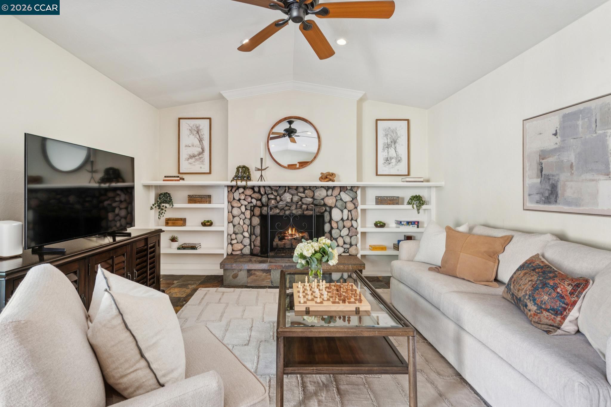 Detail Gallery Image 12 of 43 For 1133 Greenbrook Dr, Danville,  CA 94526 - 3 Beds | 2 Baths