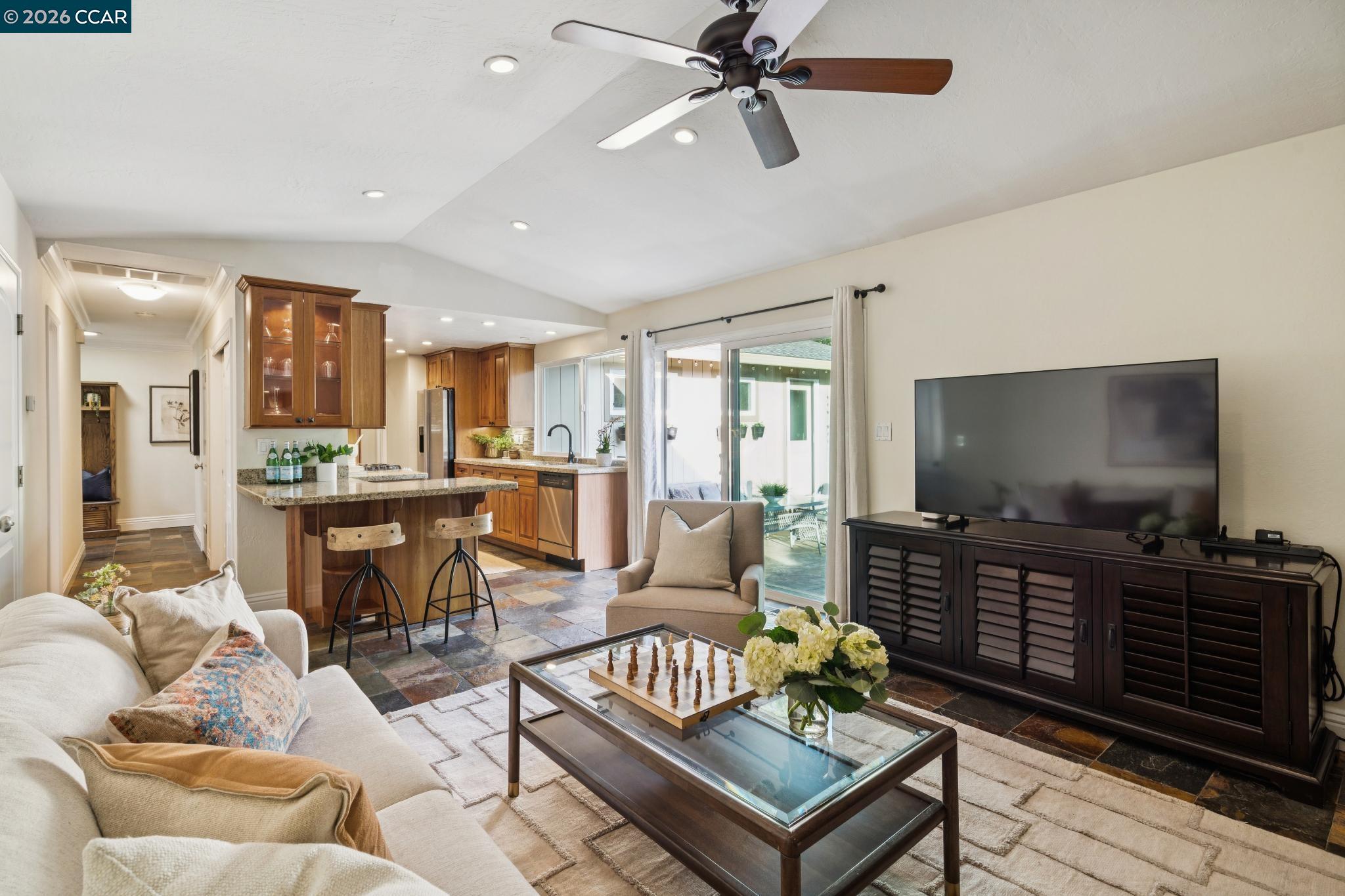 Detail Gallery Image 13 of 43 For 1133 Greenbrook Dr, Danville,  CA 94526 - 3 Beds | 2 Baths