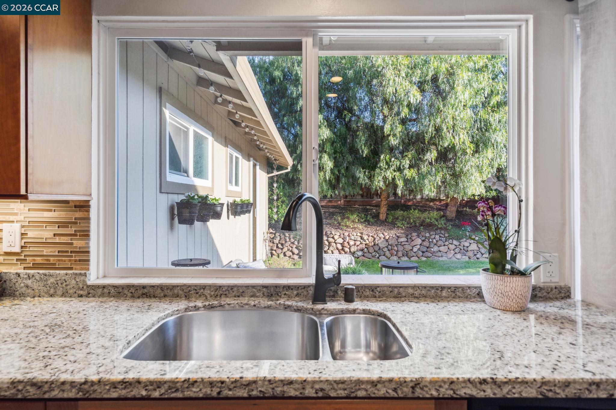 Detail Gallery Image 10 of 43 For 1133 Greenbrook Dr, Danville,  CA 94526 - 3 Beds | 2 Baths