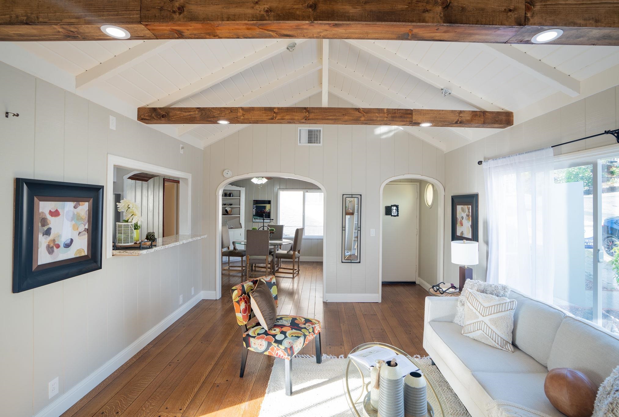 Detail Gallery Image 12 of 57 For 2925 El Monte Ave, Oakland,  CA 94605 - 4 Beds | 2 Baths