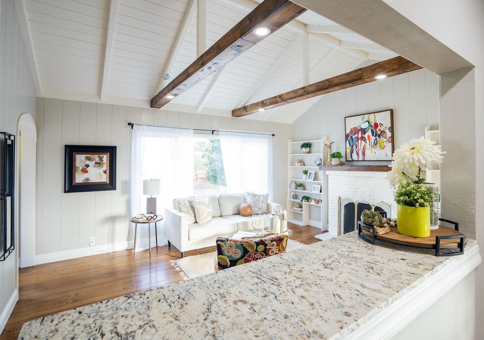 Detail Gallery Image 14 of 57 For 2925 El Monte Ave, Oakland,  CA 94605 - 4 Beds | 2 Baths