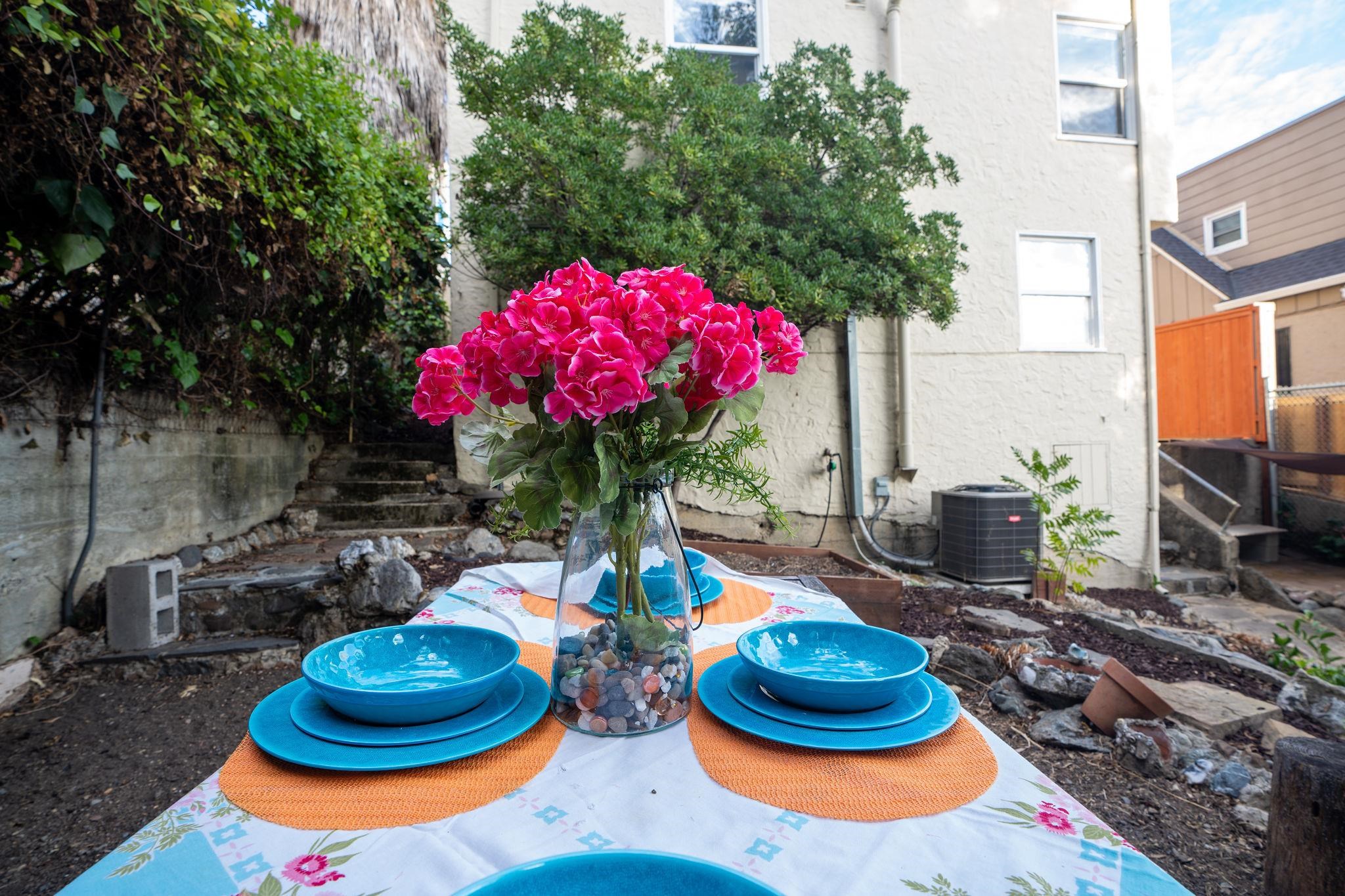 Detail Gallery Image 53 of 57 For 2925 El Monte Ave, Oakland,  CA 94605 - 4 Beds | 2 Baths