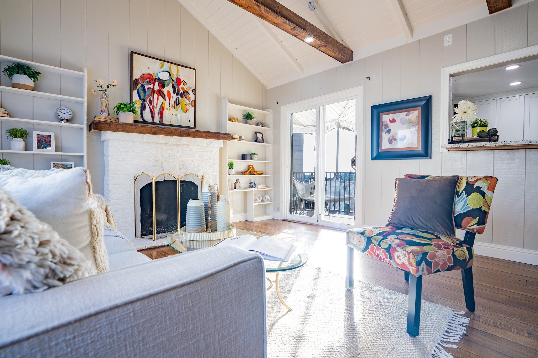 Detail Gallery Image 8 of 57 For 2925 El Monte Ave, Oakland,  CA 94605 - 4 Beds | 2 Baths