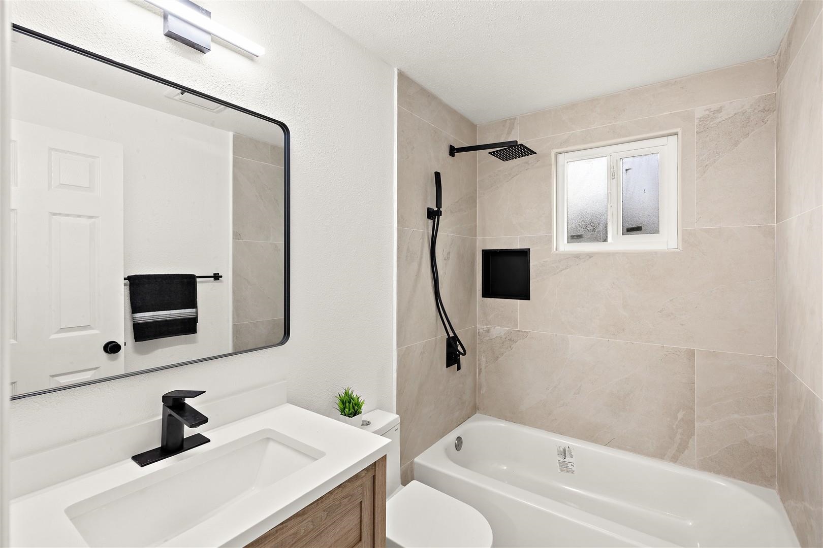 Detail Gallery Image 18 of 34 For 27574 Loyola Ave, Hayward,  CA 94545 - 4 Beds | 2 Baths