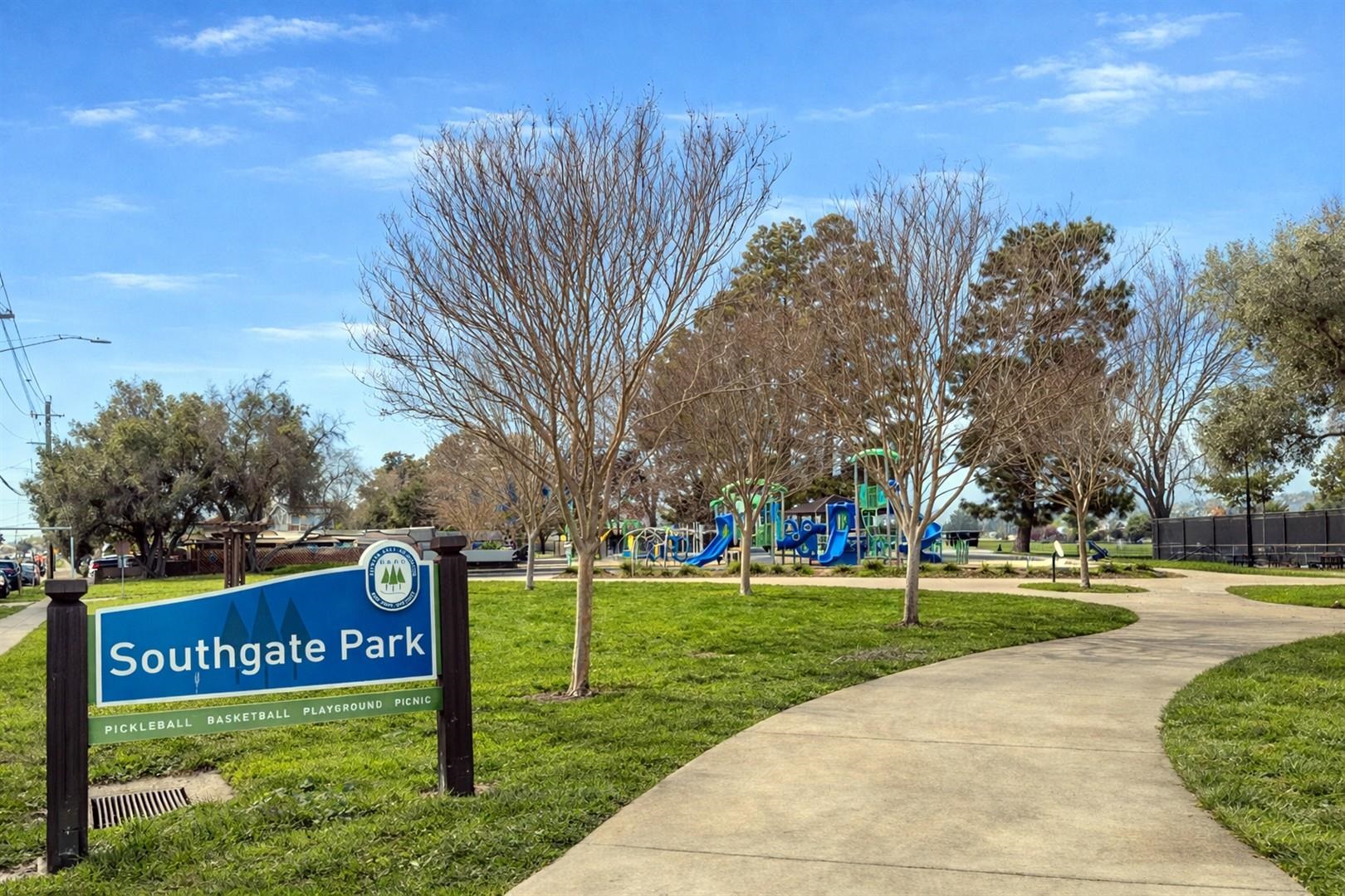 Detail Gallery Image 30 of 34 For 27574 Loyola Ave, Hayward,  CA 94545 - 4 Beds | 2 Baths