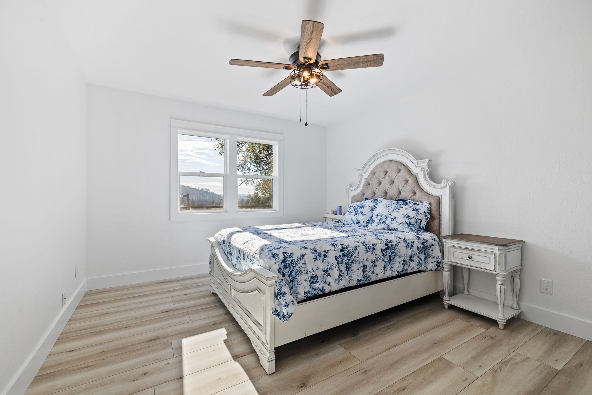 Detail Gallery Image 24 of 60 For 14200 Hillview Ct, Sonora,  CA 95370 - 5 Beds | 3 Baths