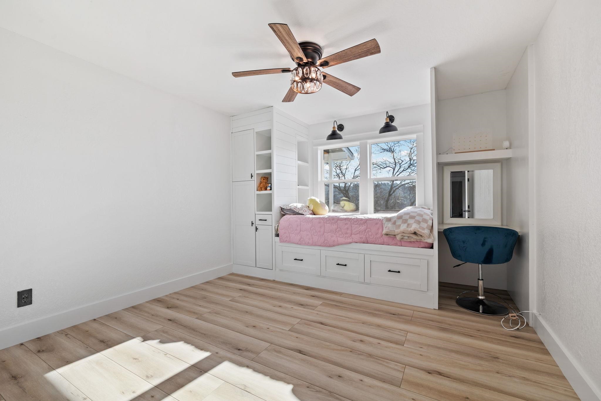 Detail Gallery Image 26 of 60 For 14200 Hillview Ct, Sonora,  CA 95370 - 5 Beds | 3 Baths