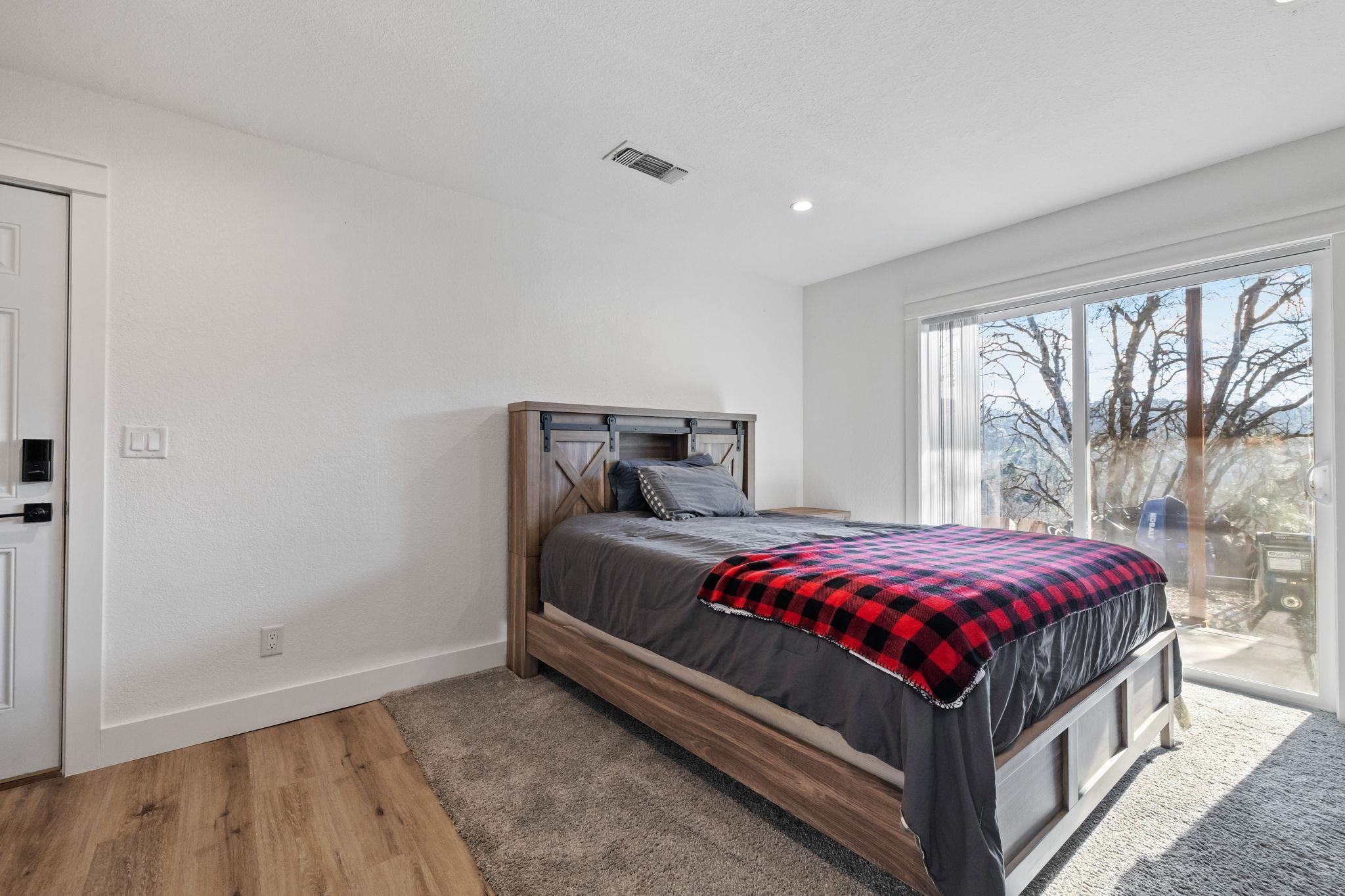 Detail Gallery Image 30 of 60 For 14200 Hillview Ct, Sonora,  CA 95370 - 5 Beds | 3 Baths