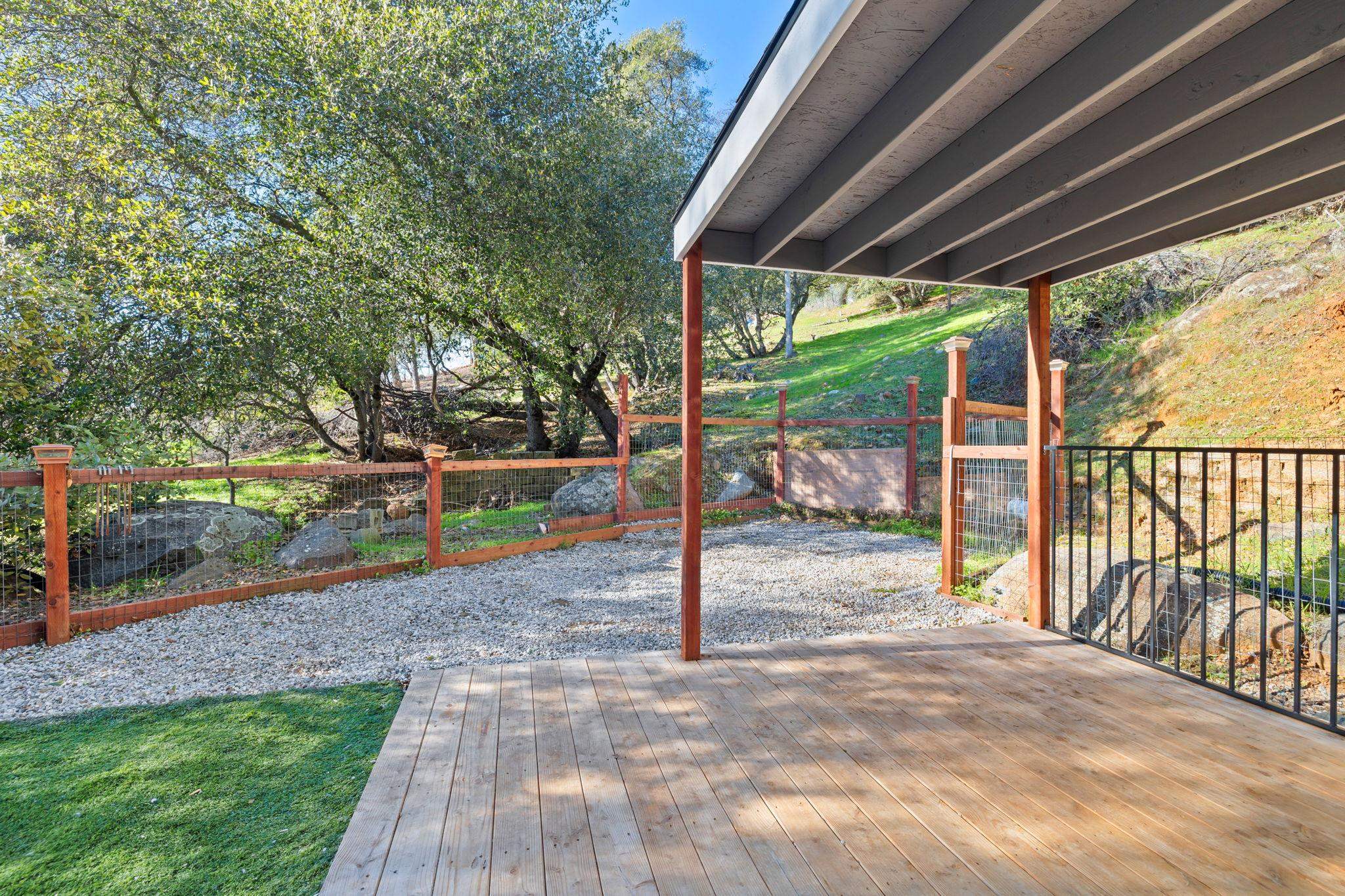 Detail Gallery Image 40 of 60 For 14200 Hillview Ct, Sonora,  CA 95370 - 5 Beds | 3 Baths