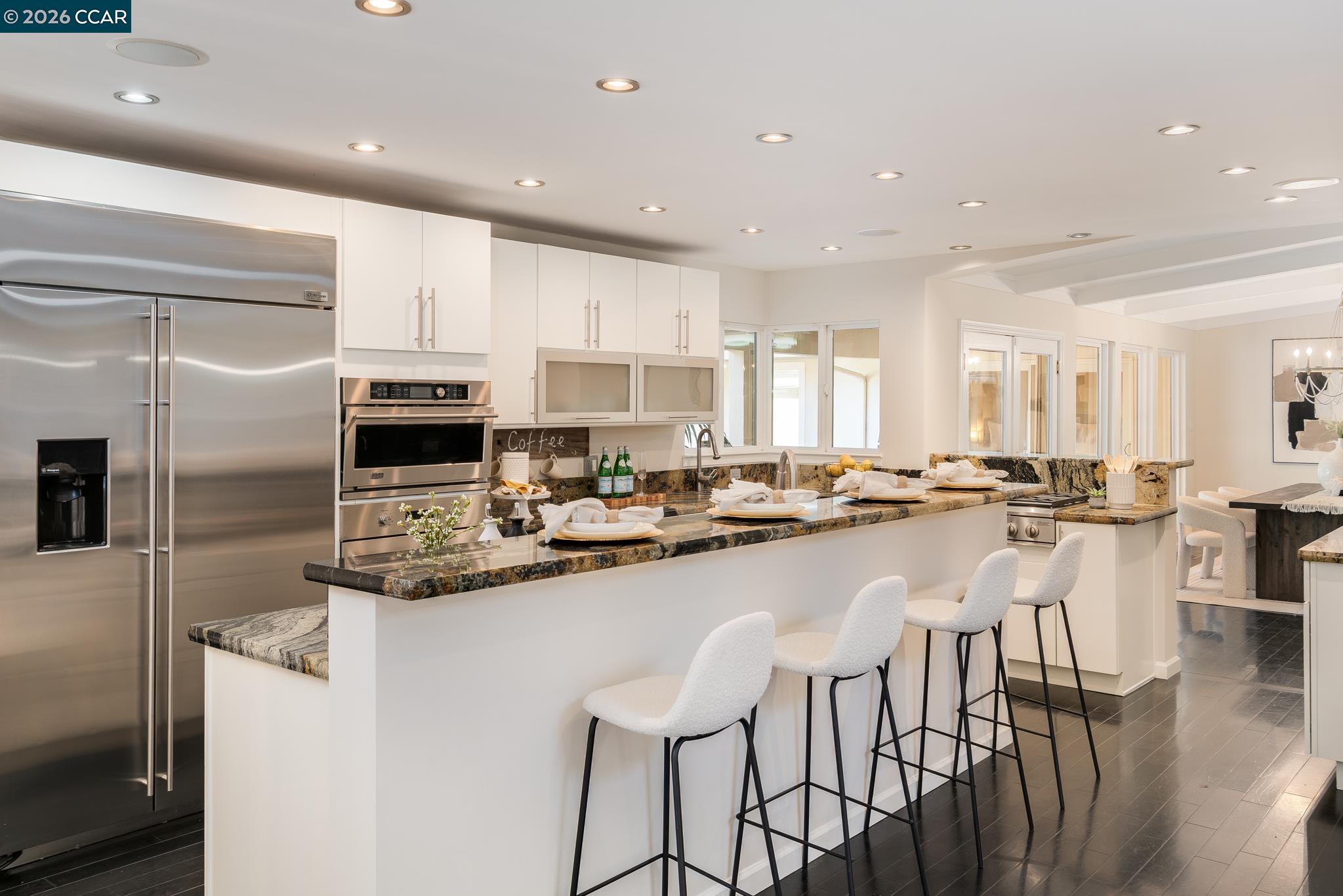 Detail Gallery Image 12 of 57 For 2002 Diablo Rd, Danville,  CA 94506 - 6 Beds | 4/1 Baths