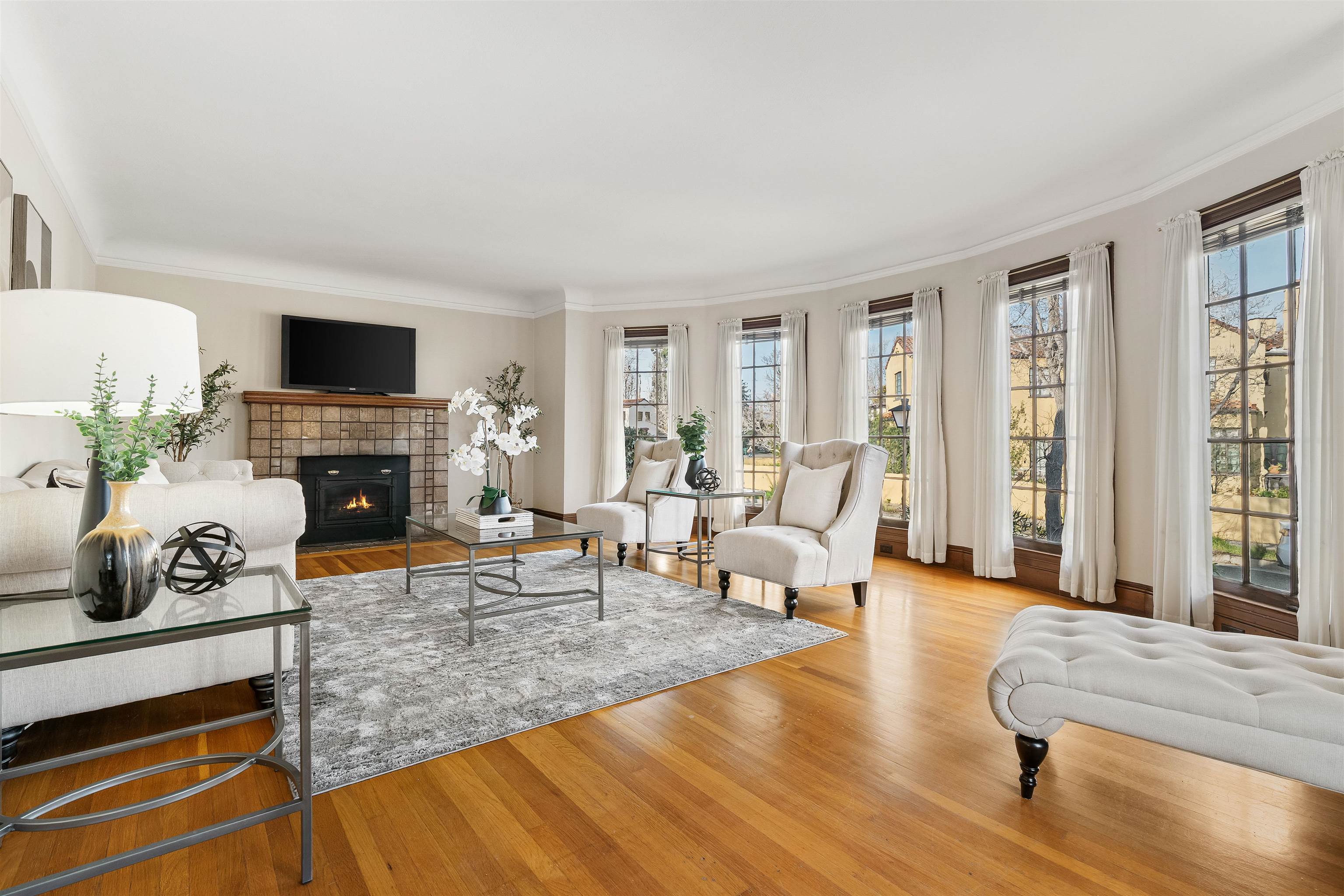 Detail Gallery Image 16 of 37 For 3010 Fairview Ave, Alameda,  CA 94501 - 2 Beds | 1 Baths