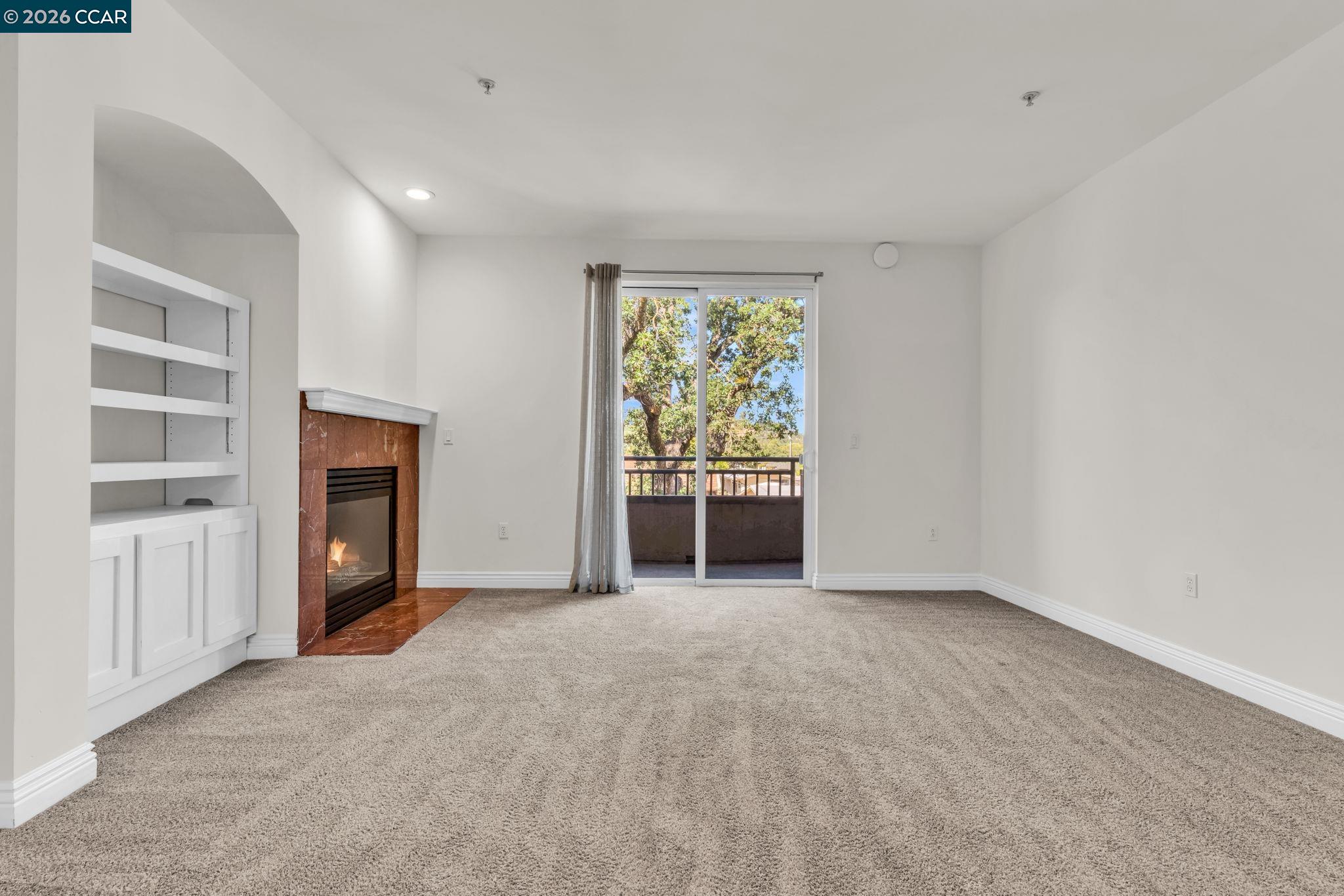 Detail Gallery Image 17 of 60 For 1310 Creekside Dr #303,  Walnut Creek,  CA 94596 - 3 Beds | 2 Baths