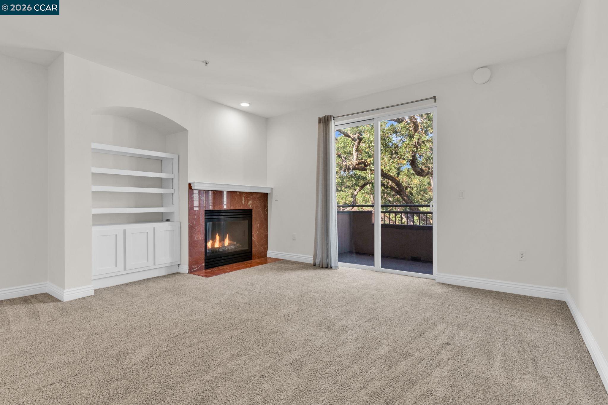 Detail Gallery Image 18 of 60 For 1310 Creekside Dr #303,  Walnut Creek,  CA 94596 - 3 Beds | 2 Baths