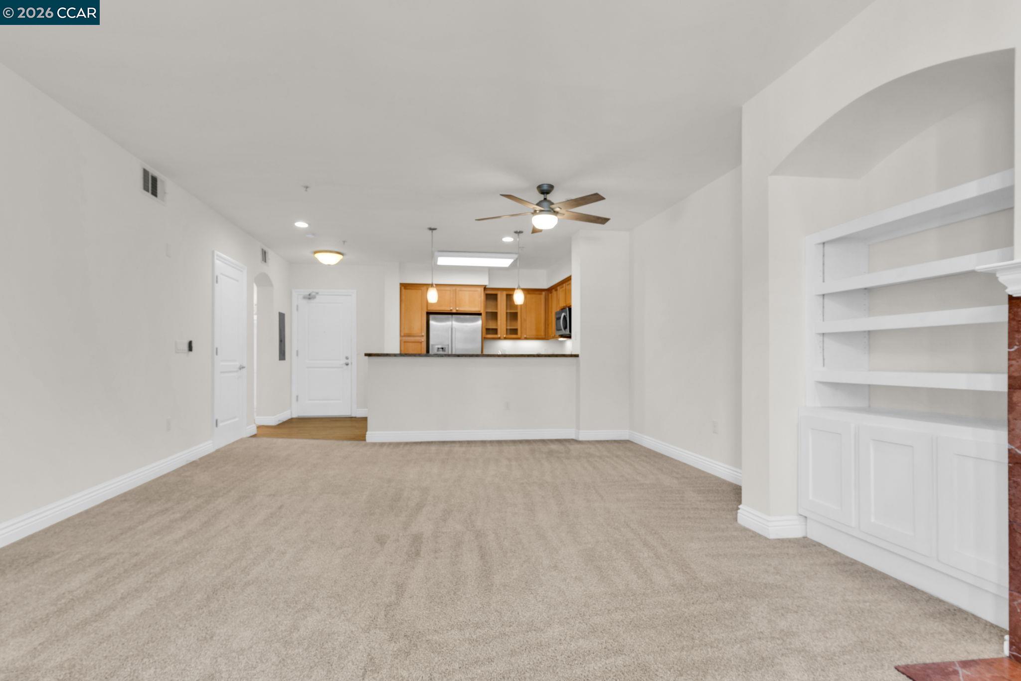 Detail Gallery Image 23 of 60 For 1310 Creekside Dr #303,  Walnut Creek,  CA 94596 - 3 Beds | 2 Baths