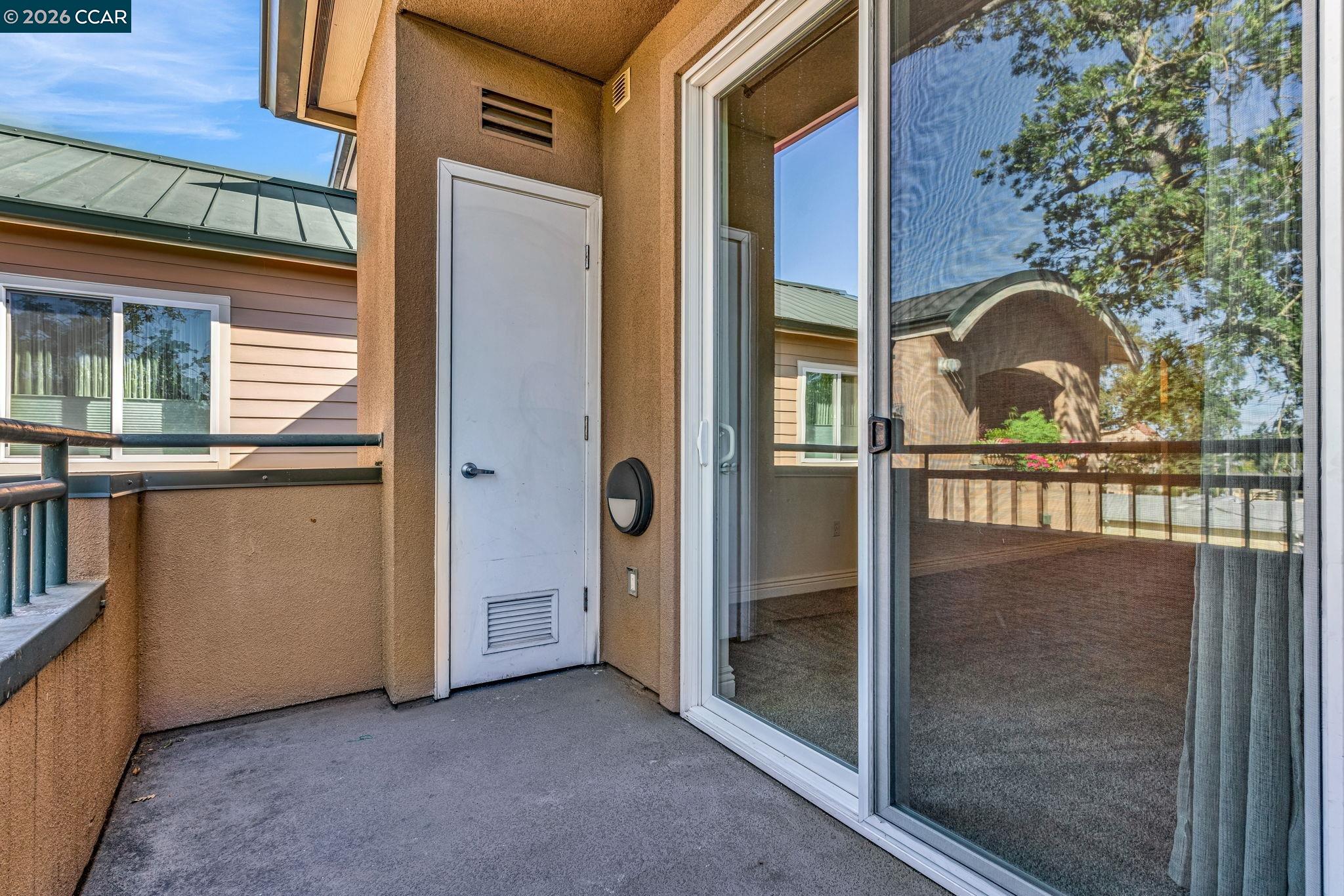 Detail Gallery Image 50 of 60 For 1310 Creekside Dr #303,  Walnut Creek,  CA 94596 - 3 Beds | 2 Baths