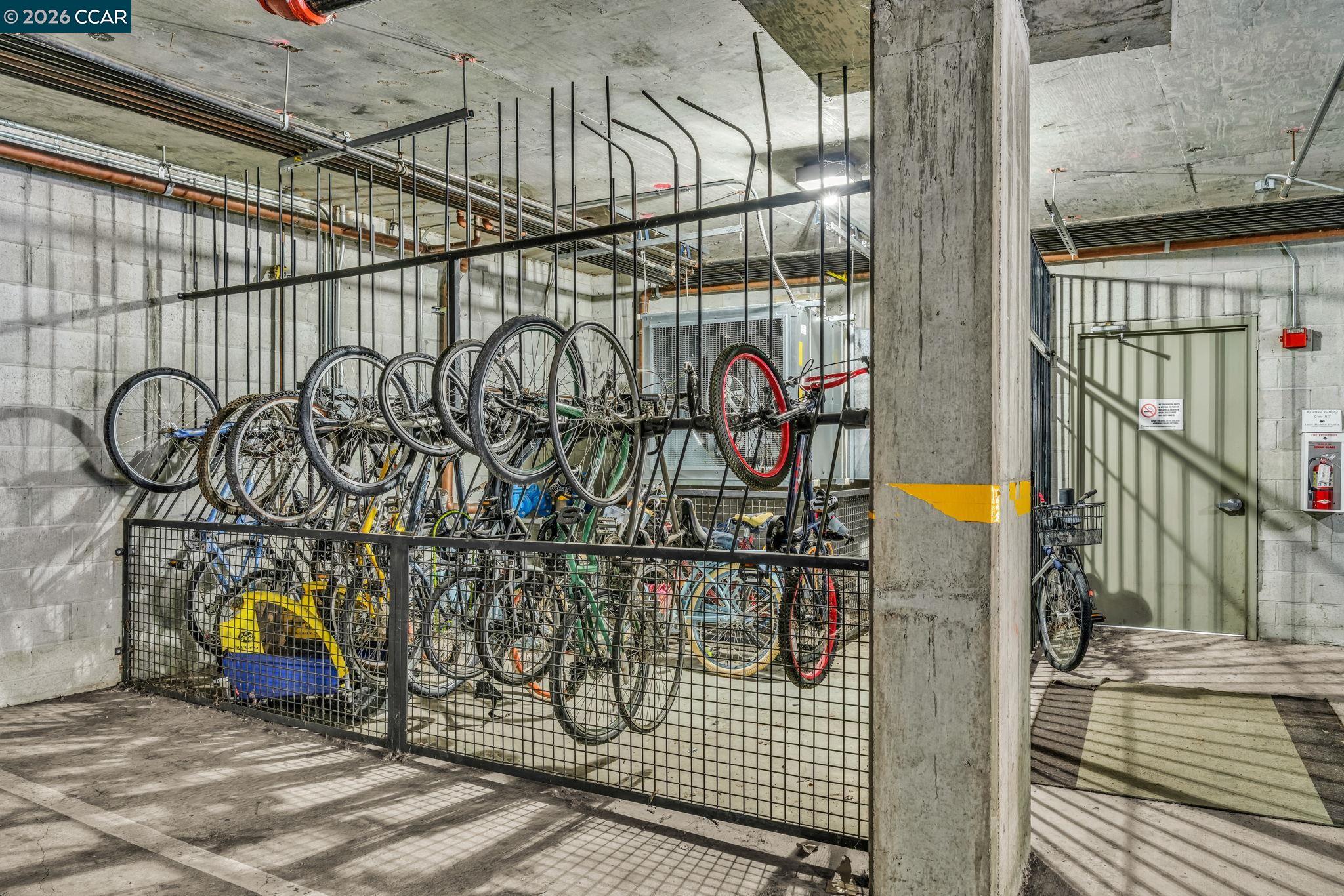 Detail Gallery Image 53 of 60 For 1310 Creekside Dr #303,  Walnut Creek,  CA 94596 - 3 Beds | 2 Baths