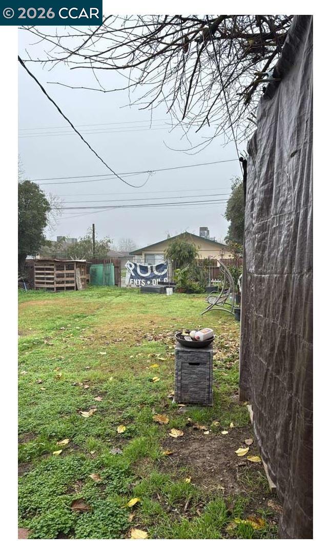 Detail Gallery Image 7 of 7 For 632 W 25th St, Merced,  CA 95340 - 2 Beds | 1 Baths