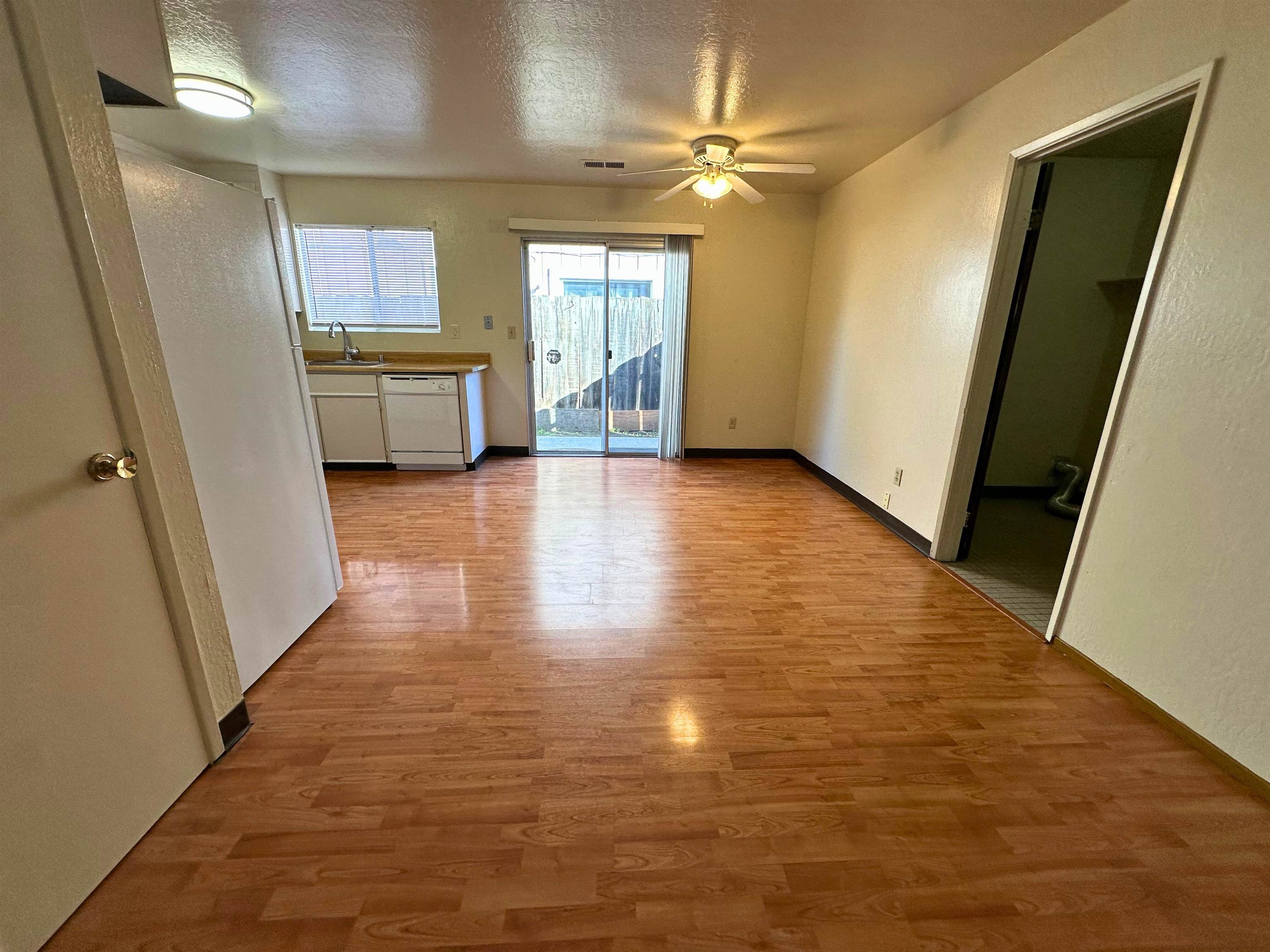 Detail Gallery Image 11 of 40 For 504 W 10th St, Antioch,  CA 94509 - – Beds | – Baths