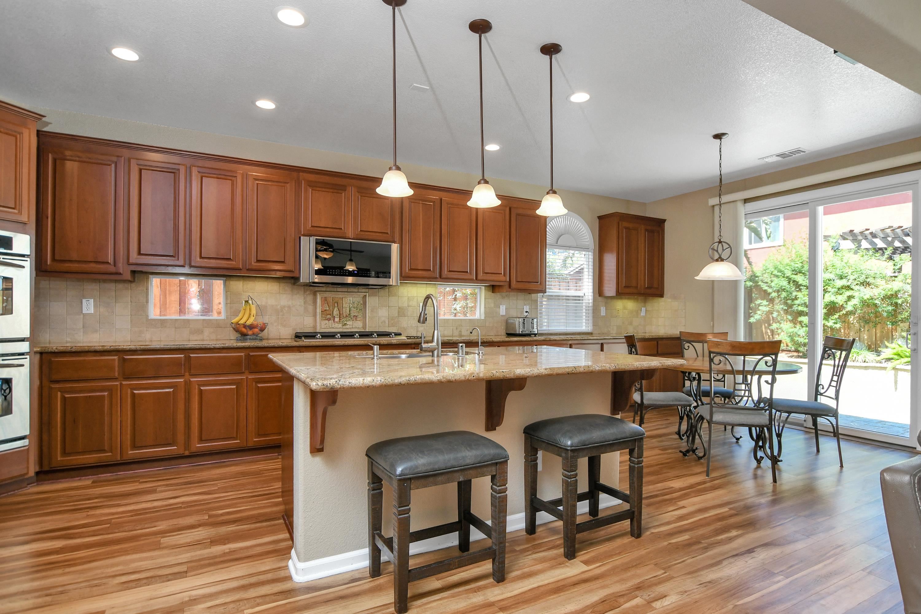 Detail Gallery Image 13 of 44 For 5563 Arcadia Cir, Discovery Bay,  CA 94505 - 4 Beds | 2/1 Baths