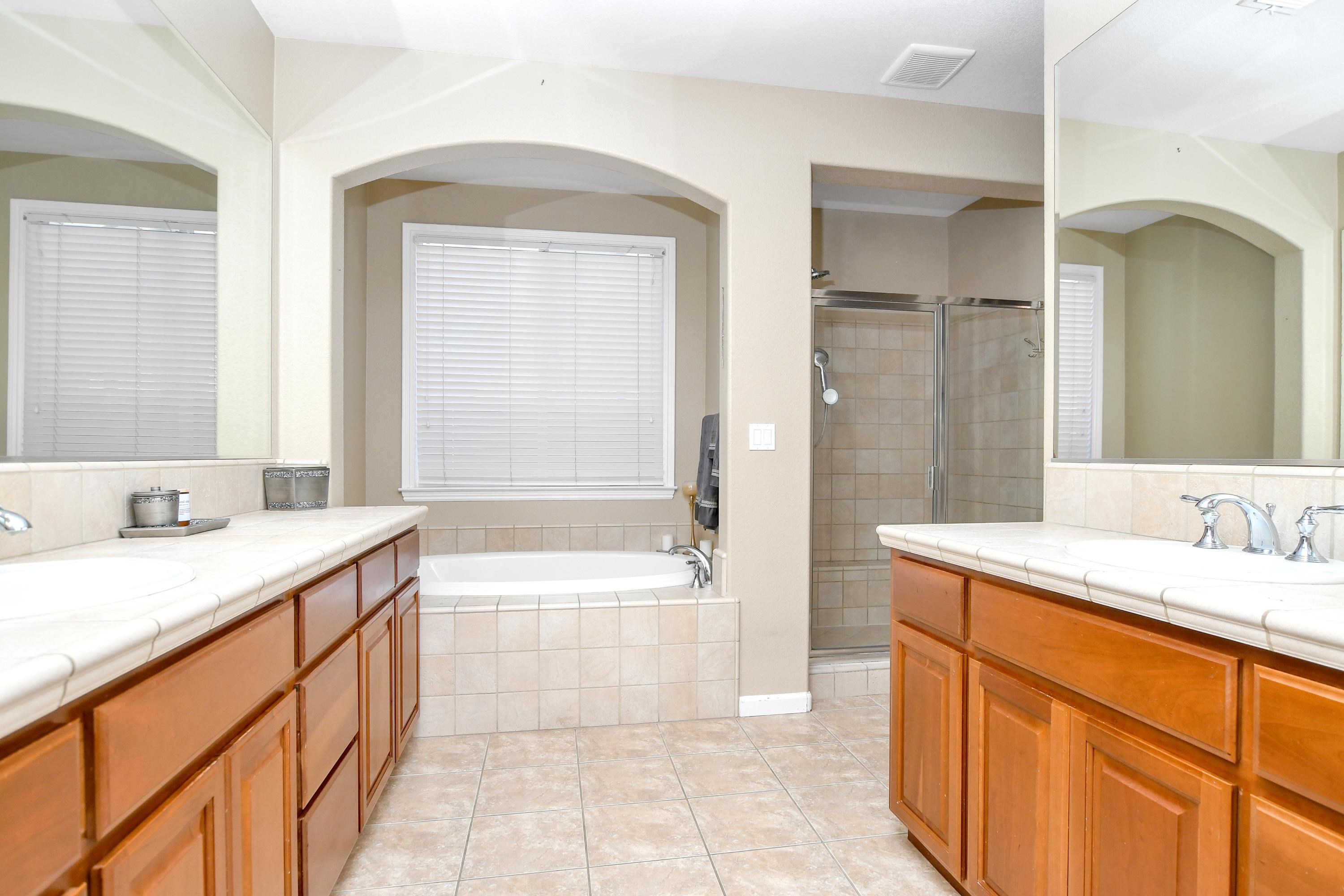 Detail Gallery Image 18 of 44 For 5563 Arcadia Cir, Discovery Bay,  CA 94505 - 4 Beds | 2/1 Baths