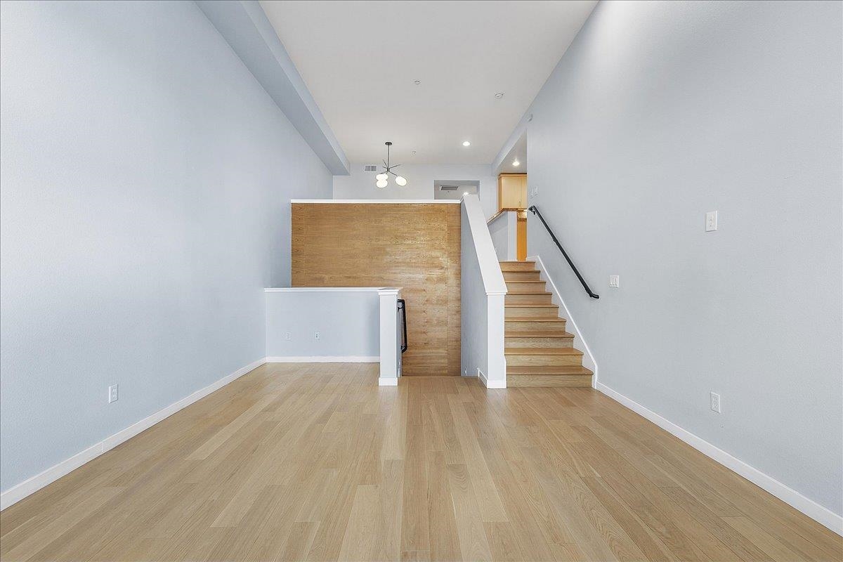 Detail Gallery Image 4 of 24 For 2939 Glascock St, Oakland,  CA 94601 - 2 Beds | 2 Baths