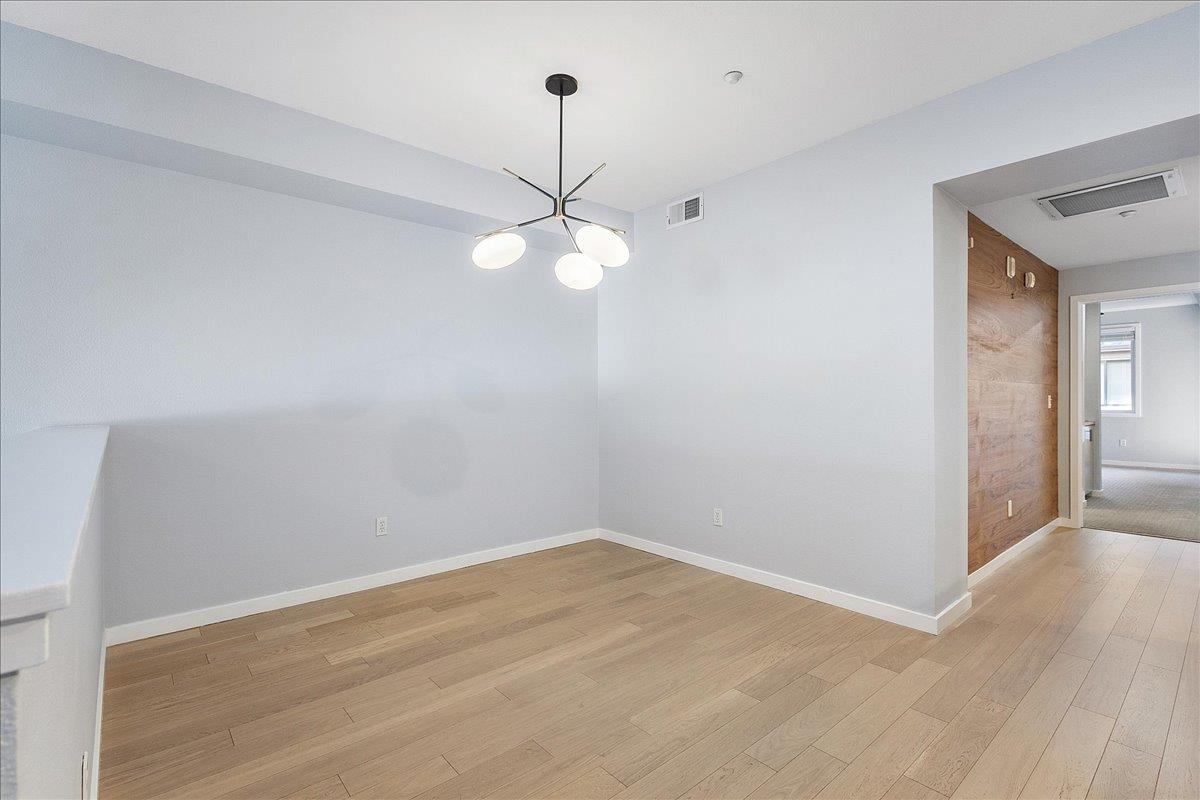 Detail Gallery Image 6 of 24 For 2939 Glascock St, Oakland,  CA 94601 - 2 Beds | 2 Baths