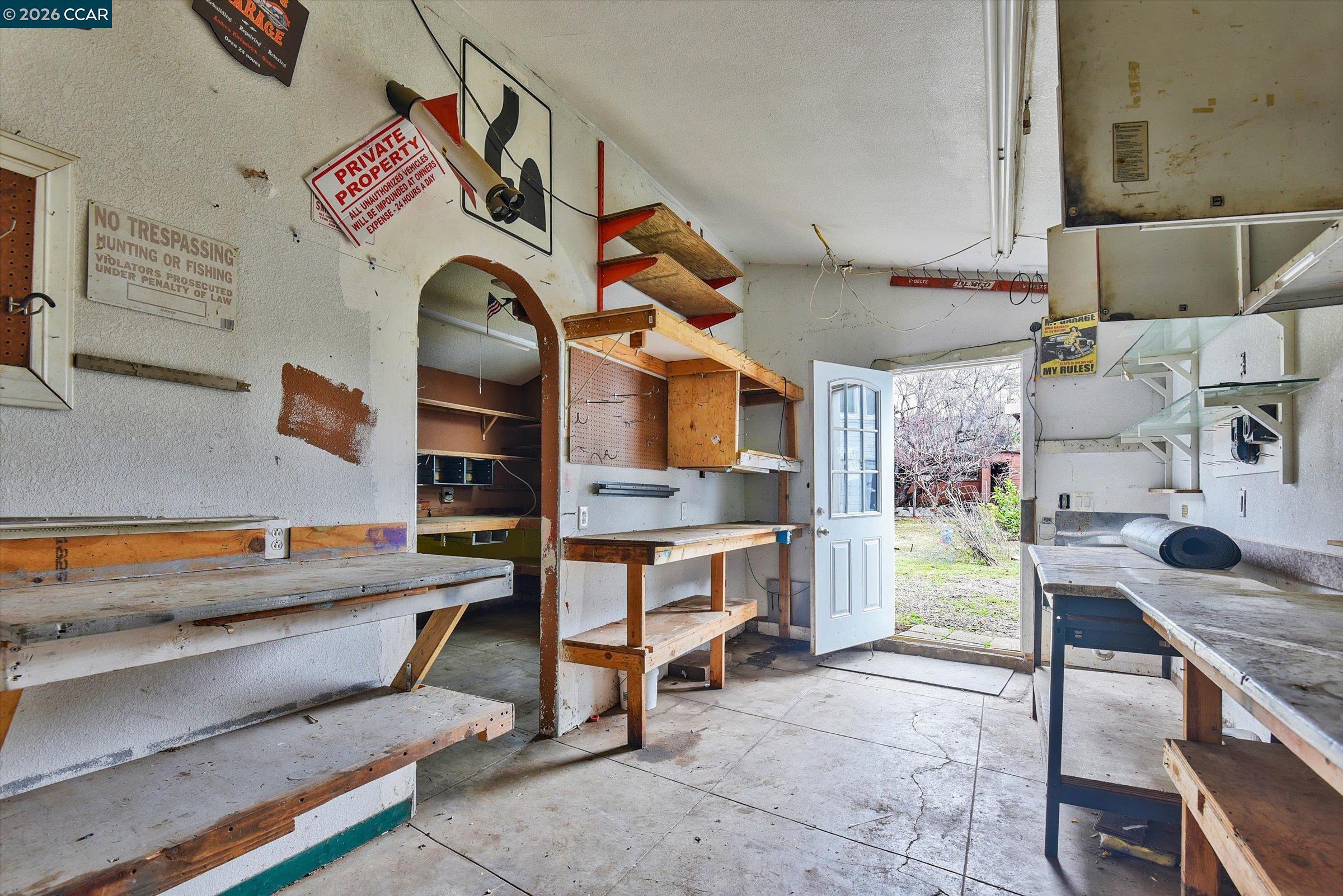 Detail Gallery Image 21 of 38 For 3750 Angelo Ave, Oakland,  CA 94619 - 4 Beds | 2 Baths