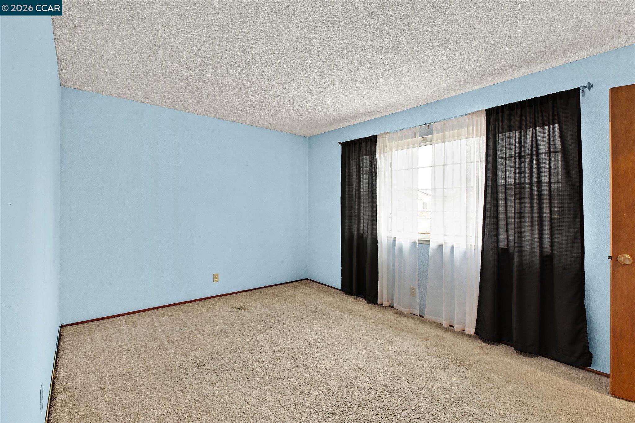 Detail Gallery Image 21 of 39 For 2127 Commodore Dr, San Jose,  CA 95133 - 4 Beds | 2/1 Baths