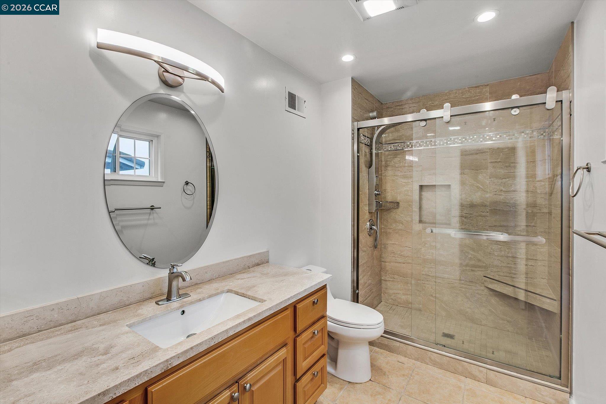 Detail Gallery Image 27 of 39 For 2127 Commodore Dr, San Jose,  CA 95133 - 4 Beds | 2/1 Baths